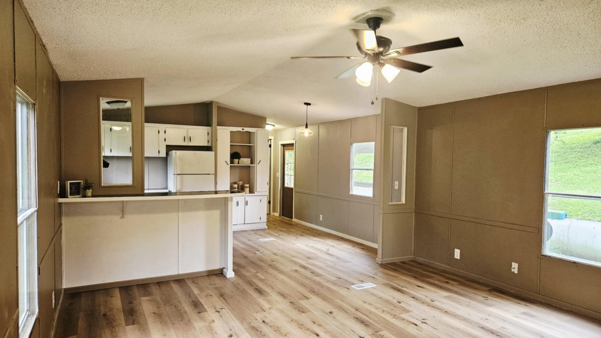 2572 Holt Woods Road Property Photo 2