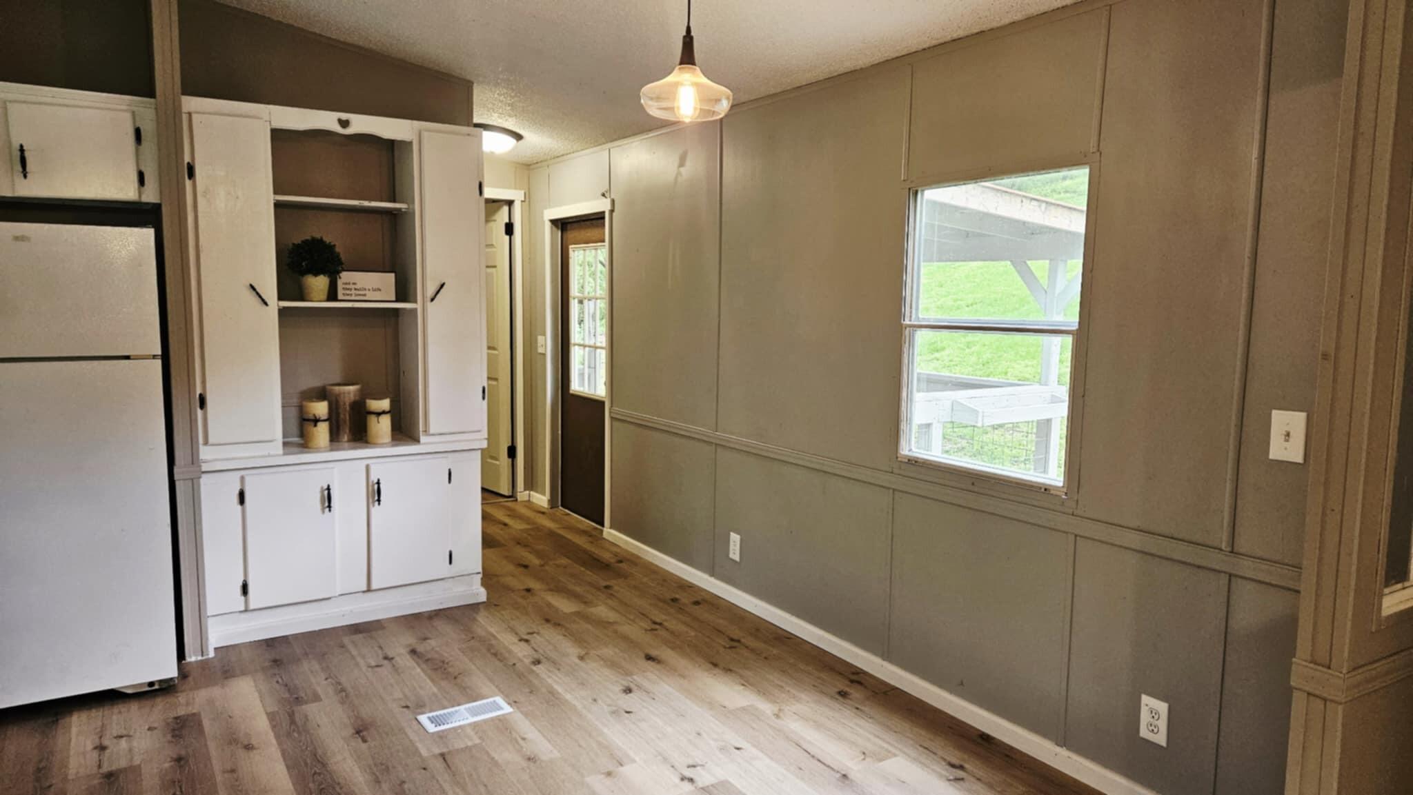 2572 Holt Woods Road Property Photo 7