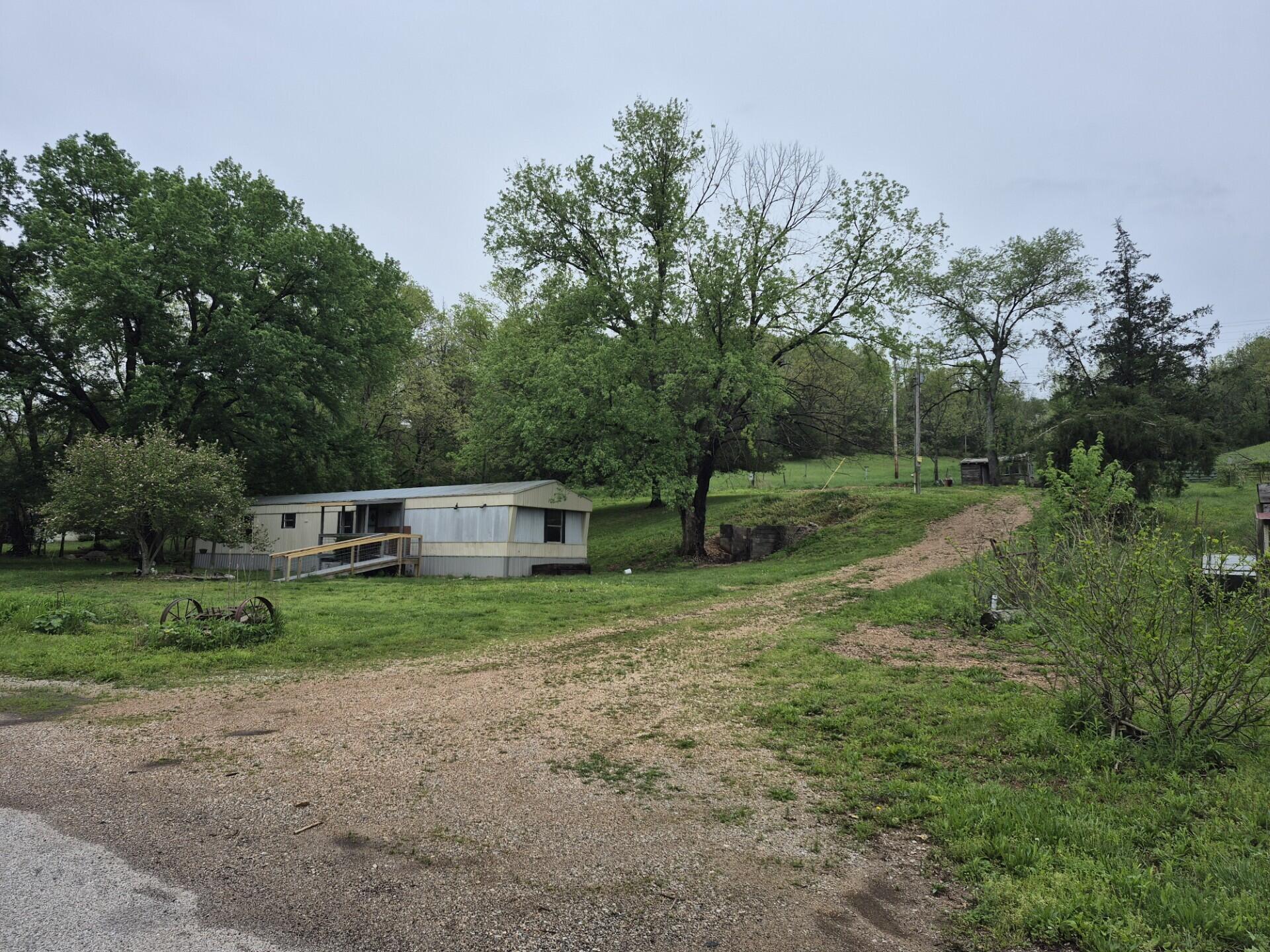2572 Holt Woods Road Property Photo 28