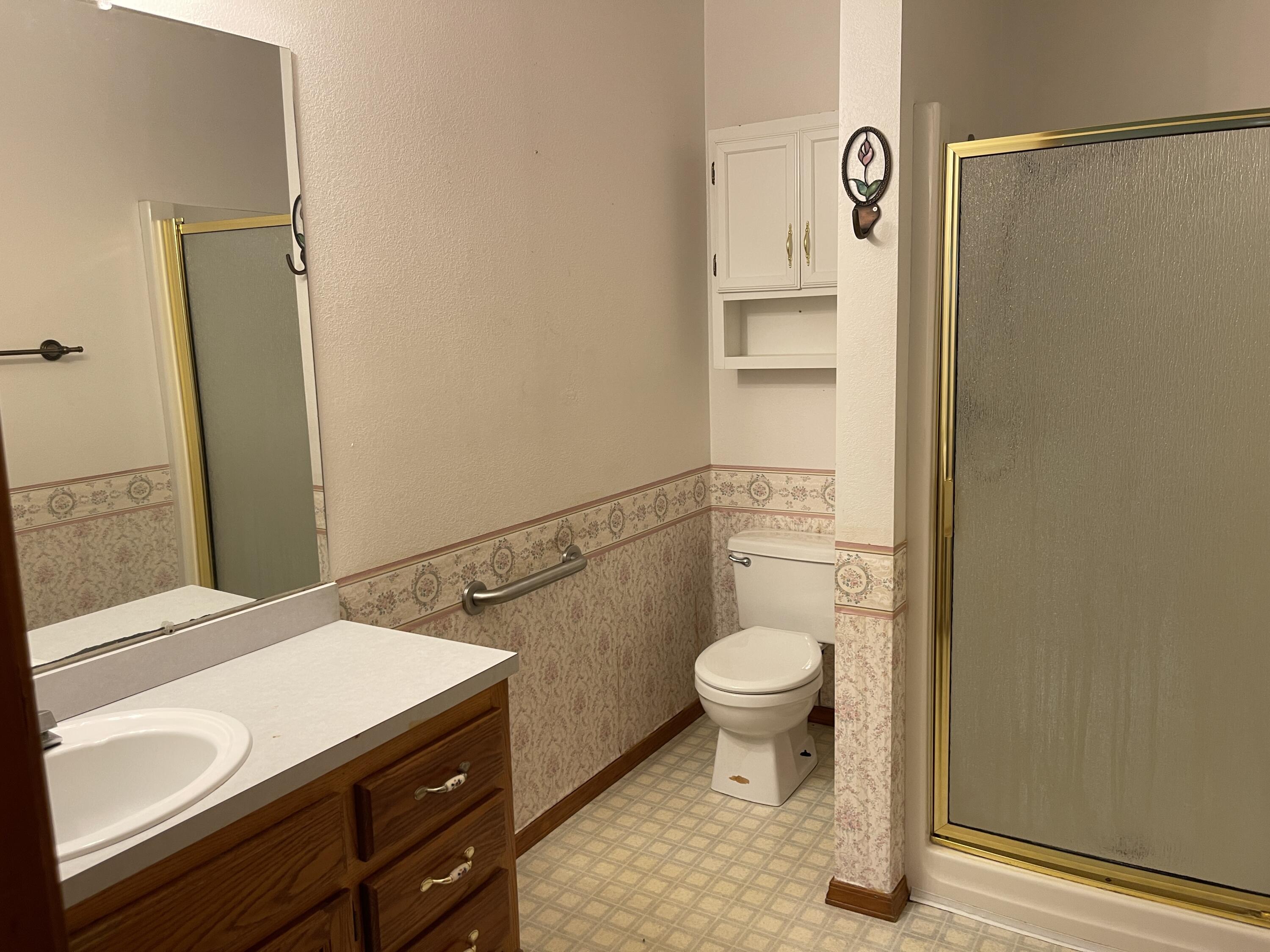 1215 West Maupin Street Property Photo 16