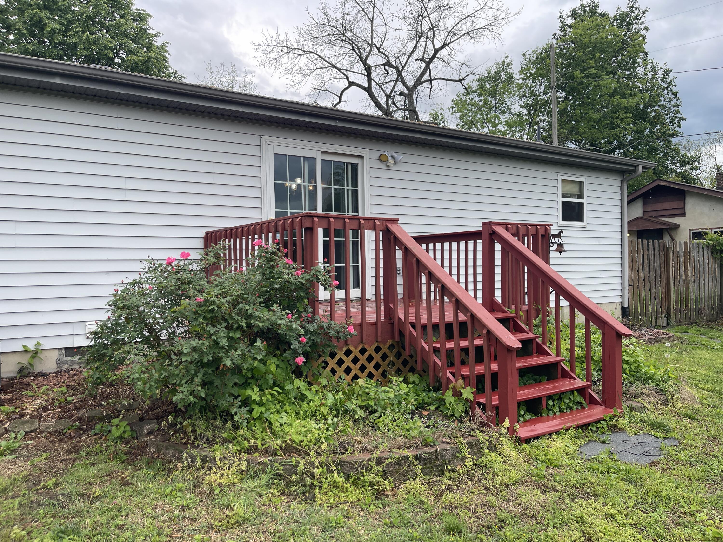 1215 West Maupin Street Property Photo 27
