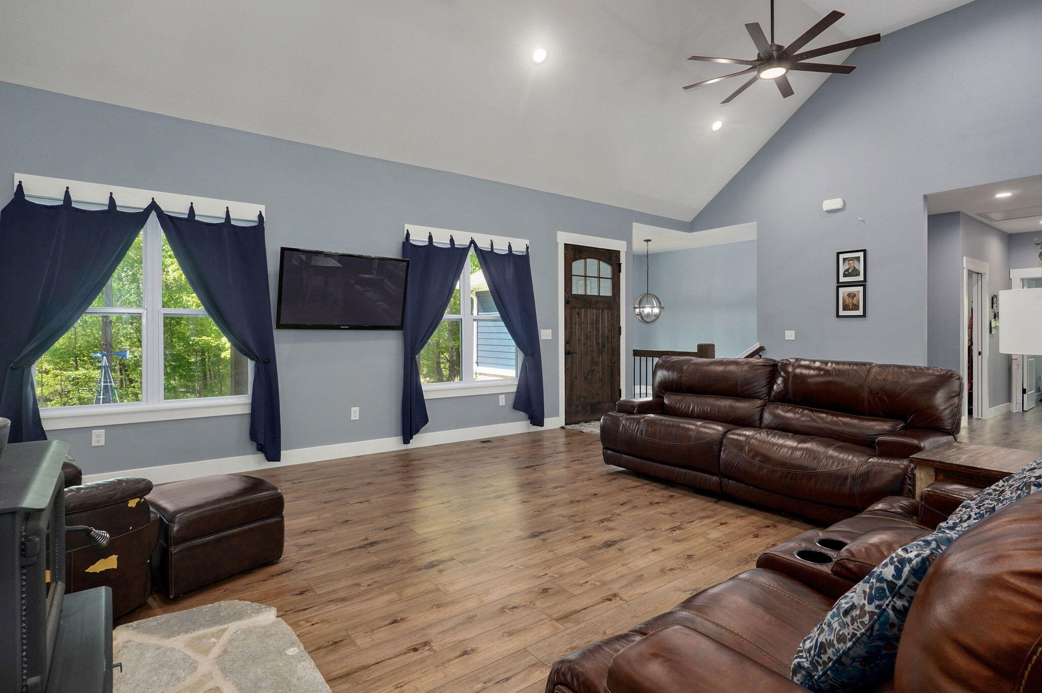 1176 Hummingbird Road Property Photo 10