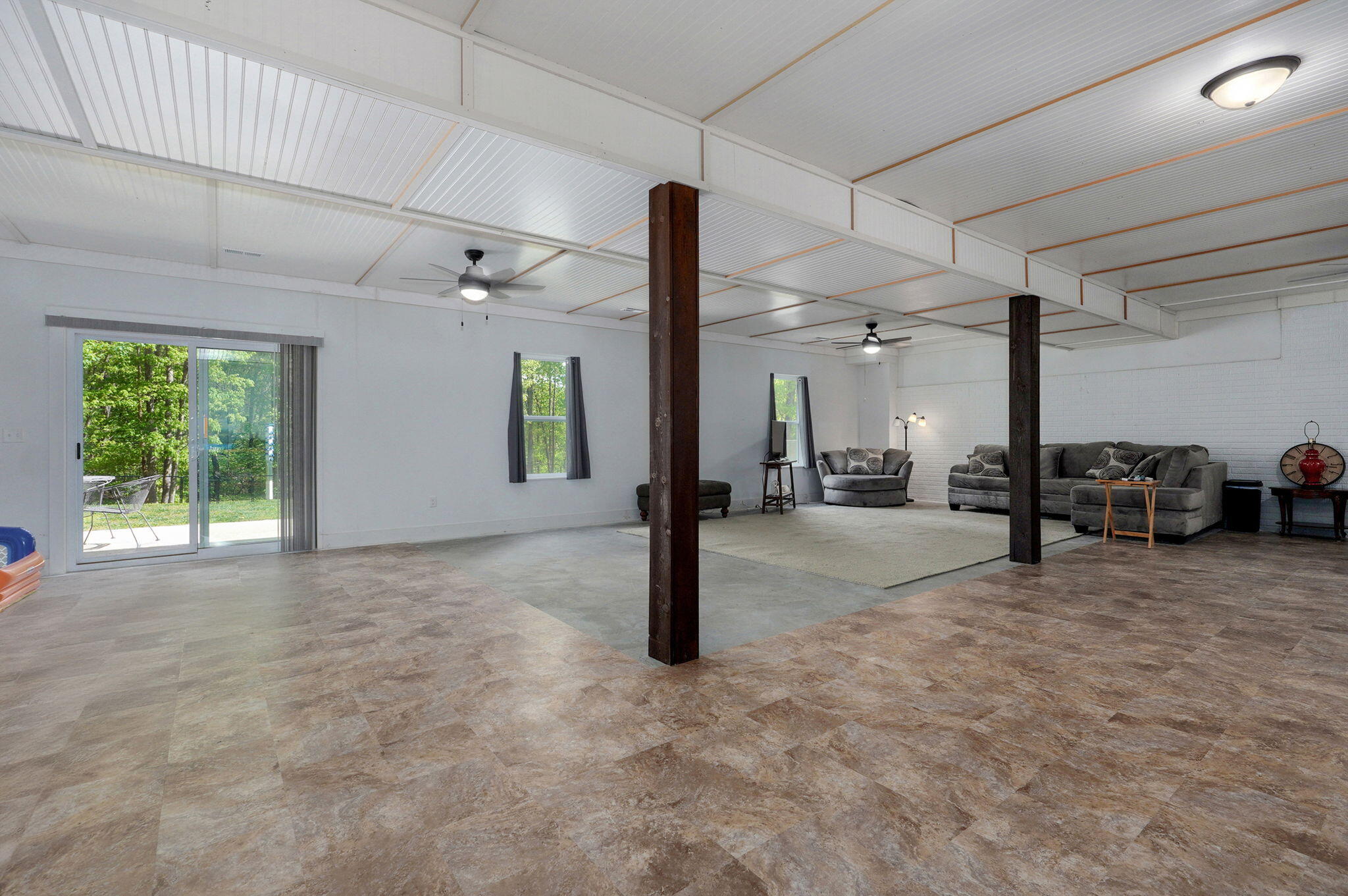 1176 Hummingbird Road Property Photo 28