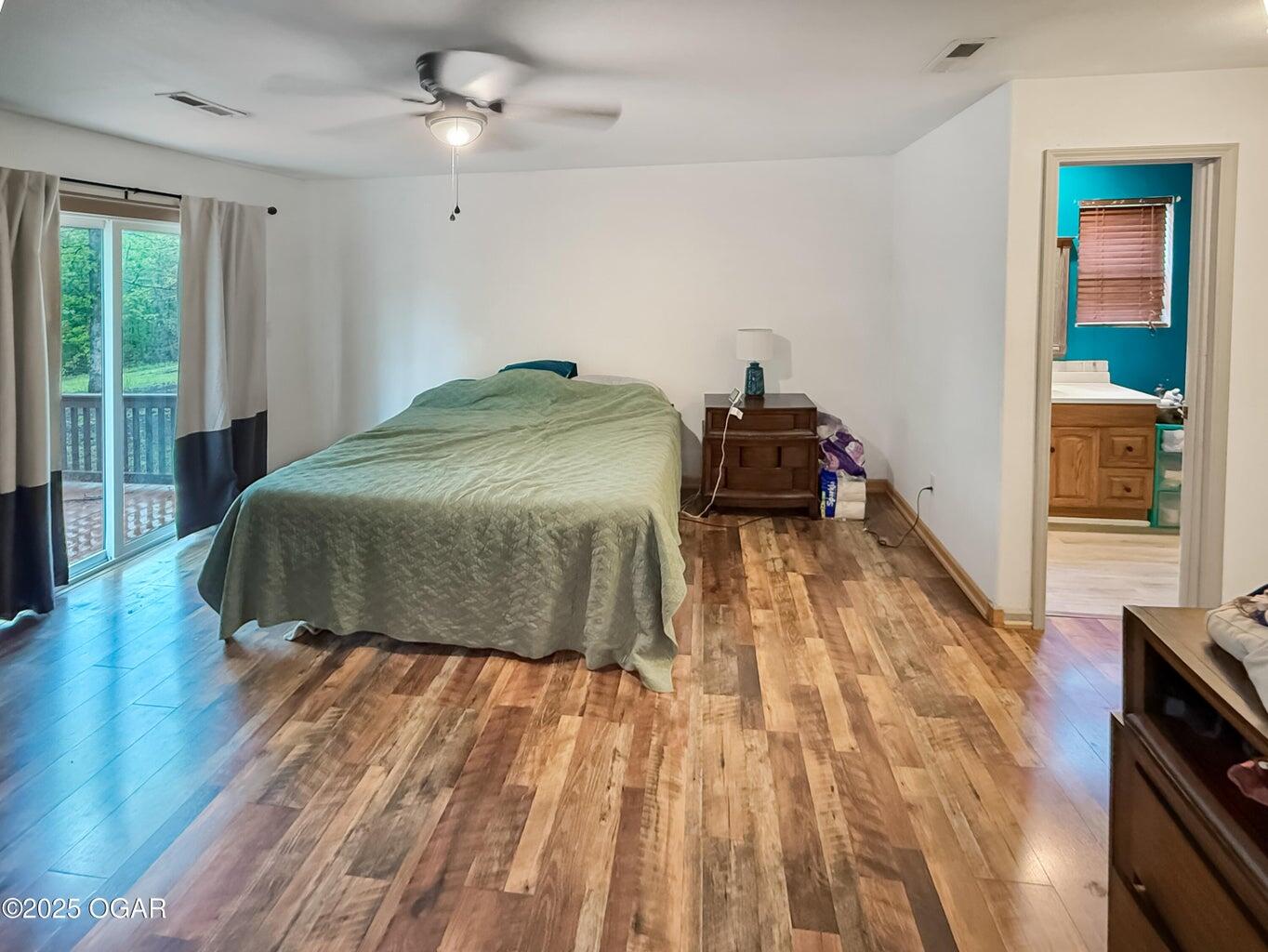 17435 Danville Drive Property Photo 8