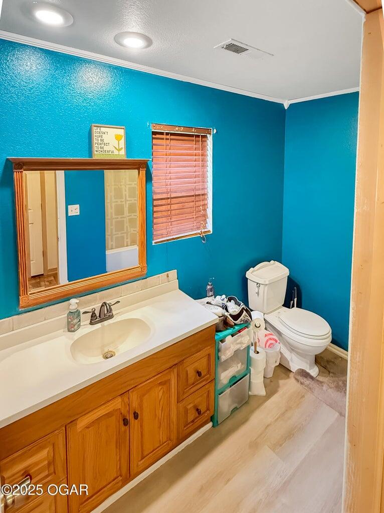 17435 Danville Drive Property Photo 10