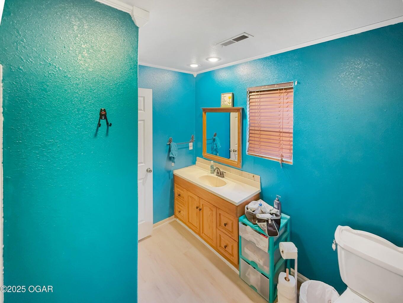 17435 Danville Drive Property Photo 11