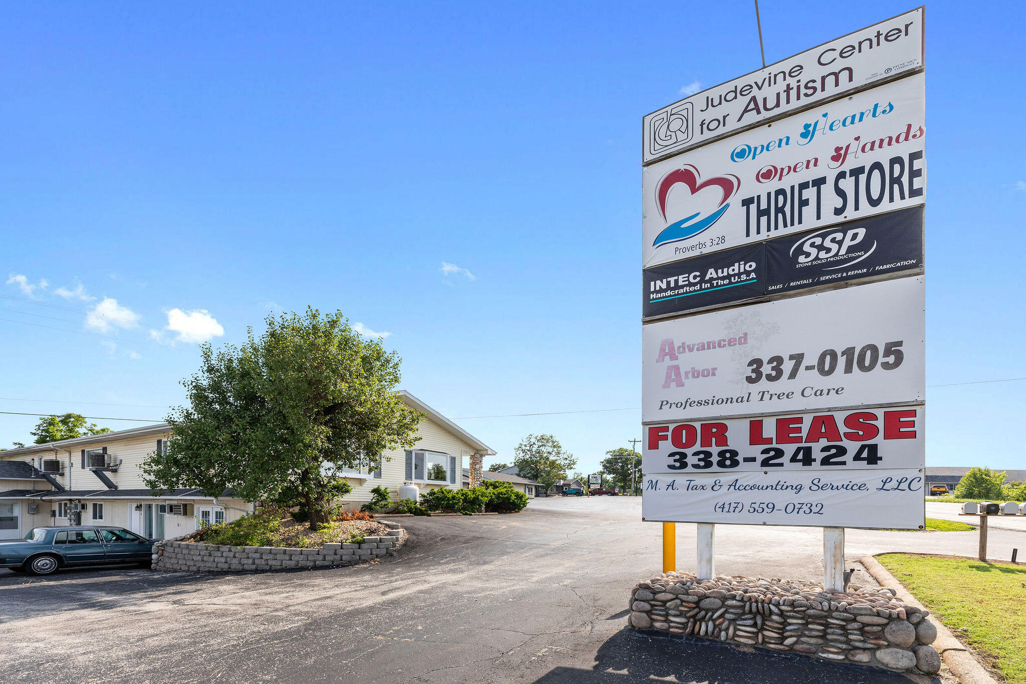 15094 Business 13 Property Photo 11