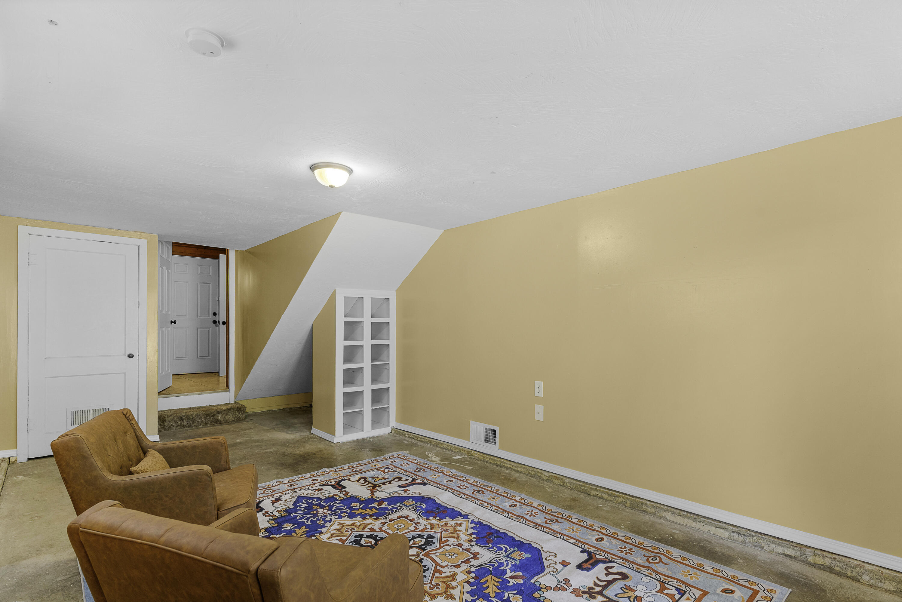 801 West Portland Street Property Photo 22