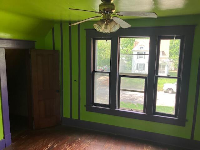 713 West 7th Street Property Photo 9