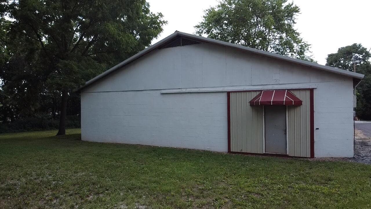 615 Main Street Property Photo