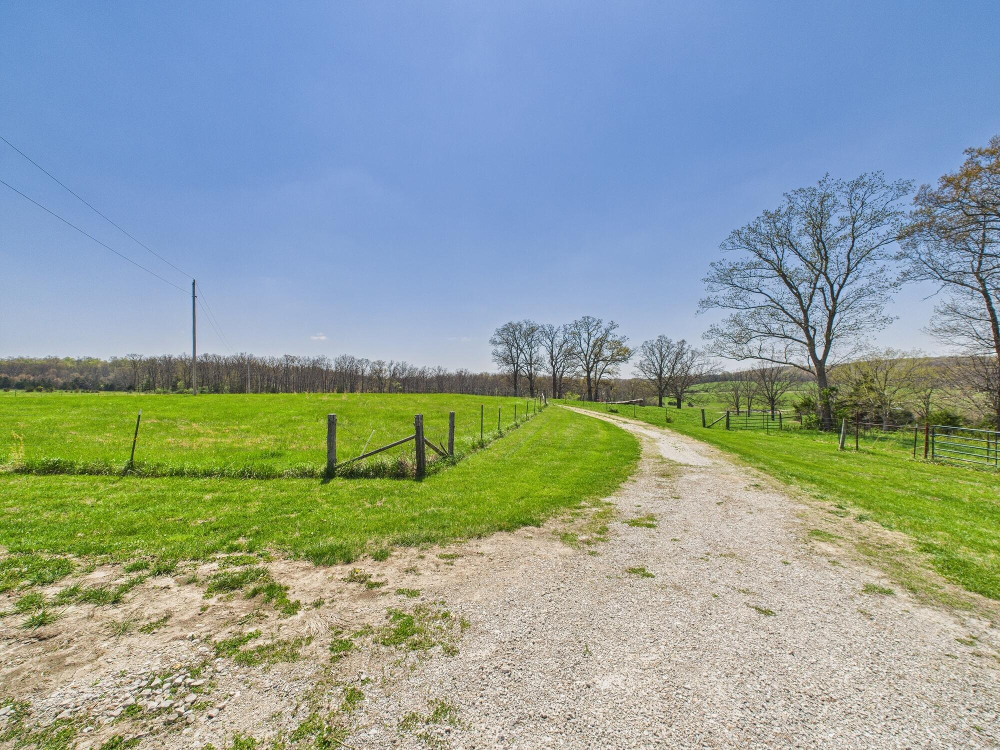 15892 Mellow Drive Property Photo 3