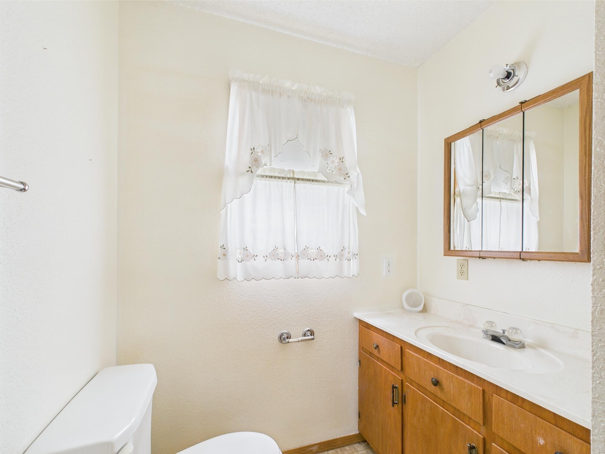 15892 Mellow Drive Property Photo 15