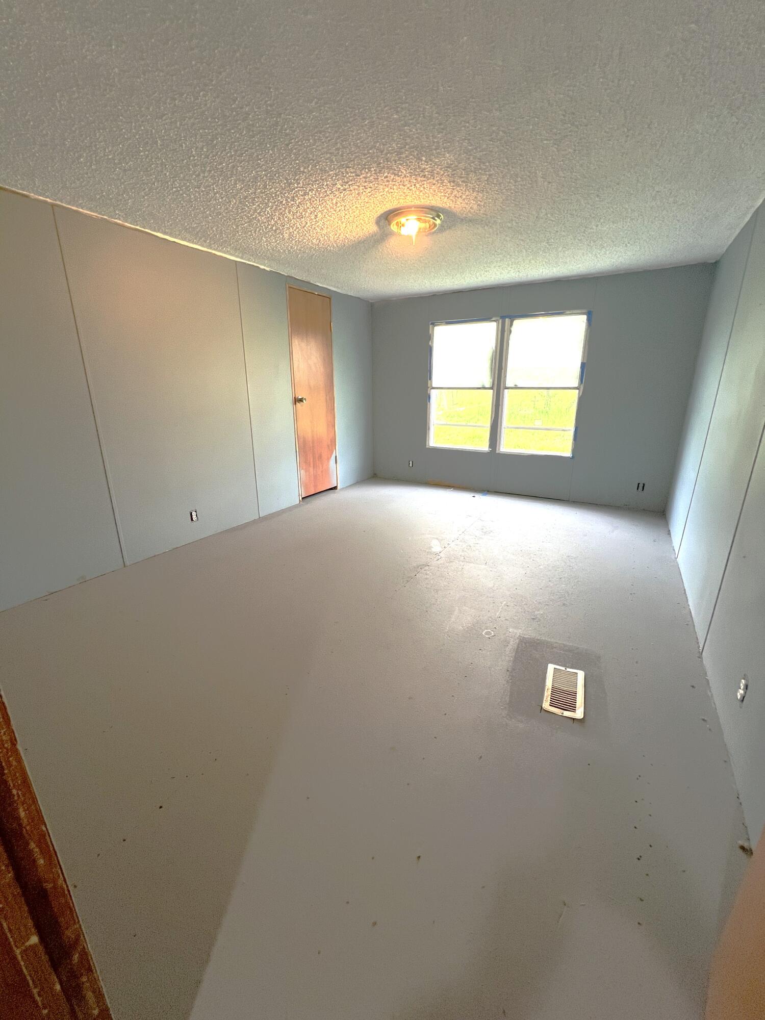 671 Tower Road Property Photo 8