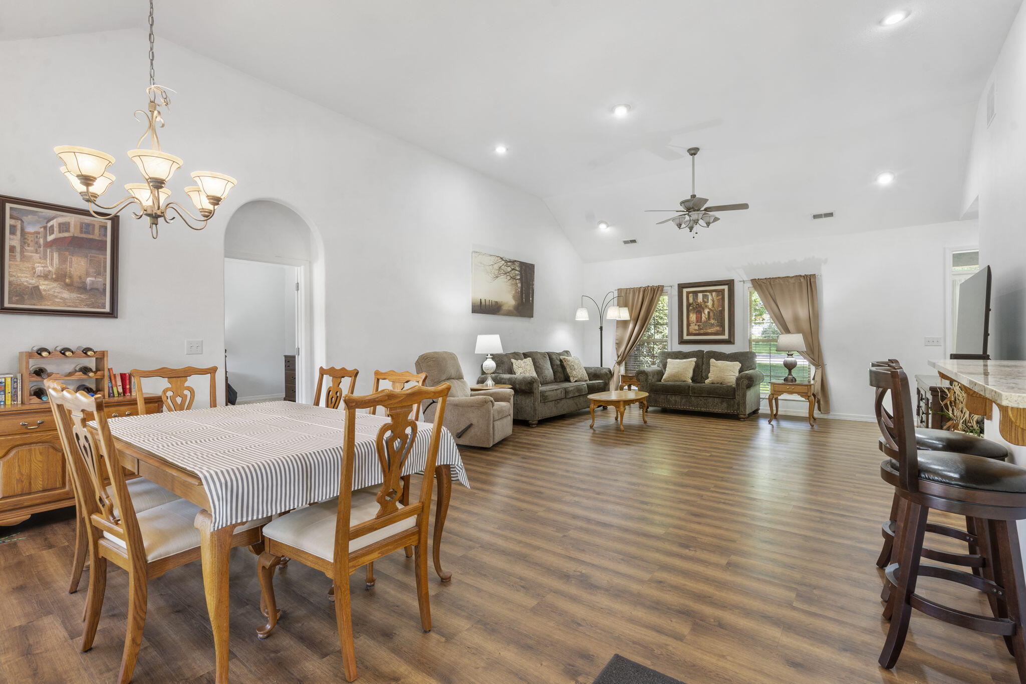130 Trafalgar Drive Property Photo 10