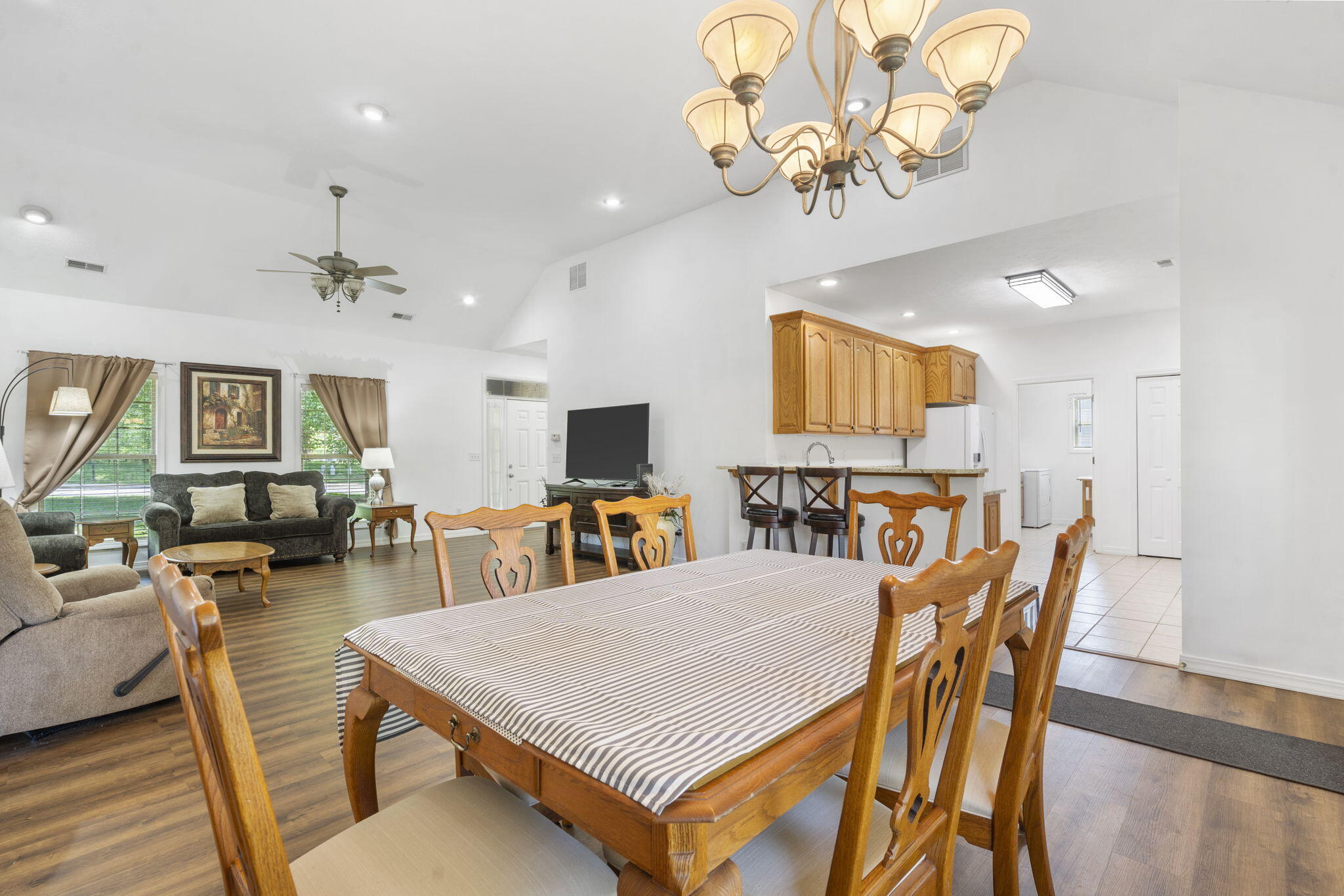 130 Trafalgar Drive Property Photo 14