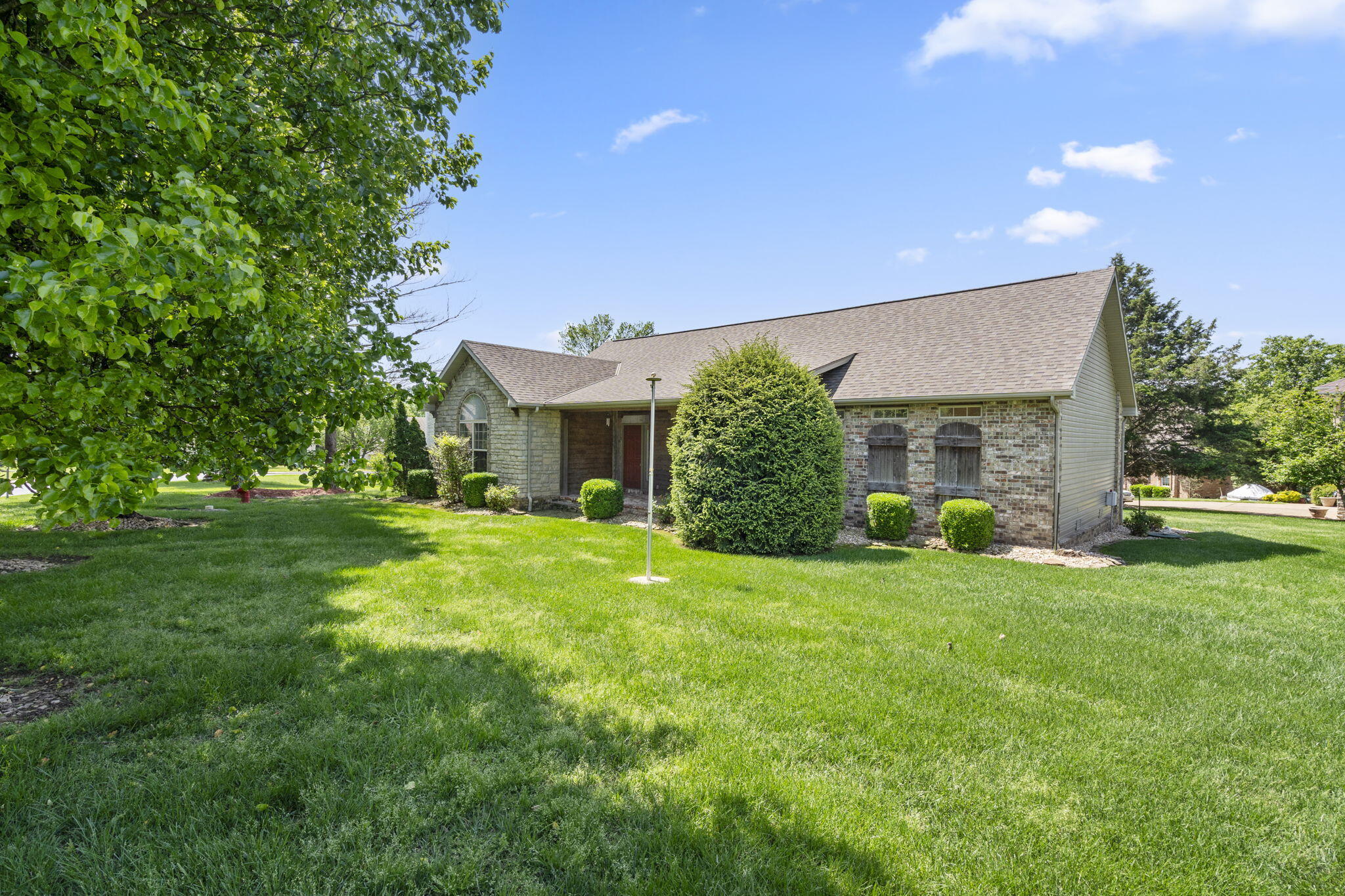 130 Trafalgar Drive Property Photo 37