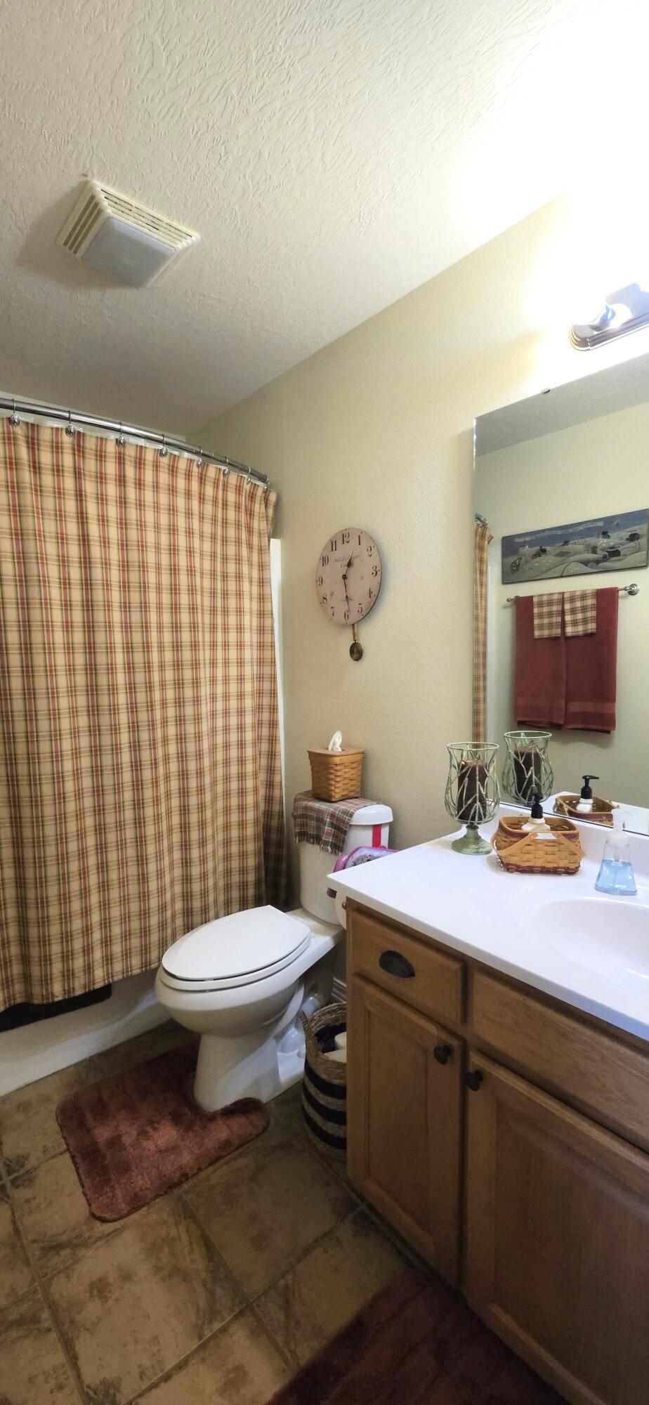 200 Hillcrest Avenue Property Photo 15