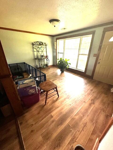 2303 Highway W Property Photo 3