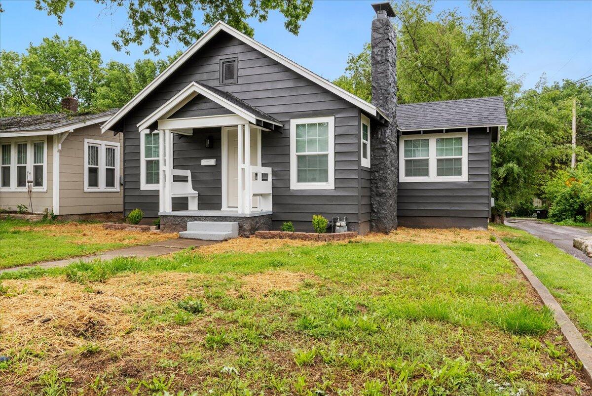 532 South Fort Avenue Property Photo 1