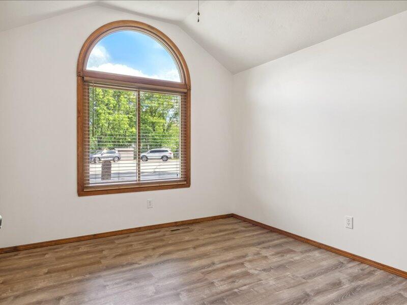 3186 West Primrose Street Property Photo 23