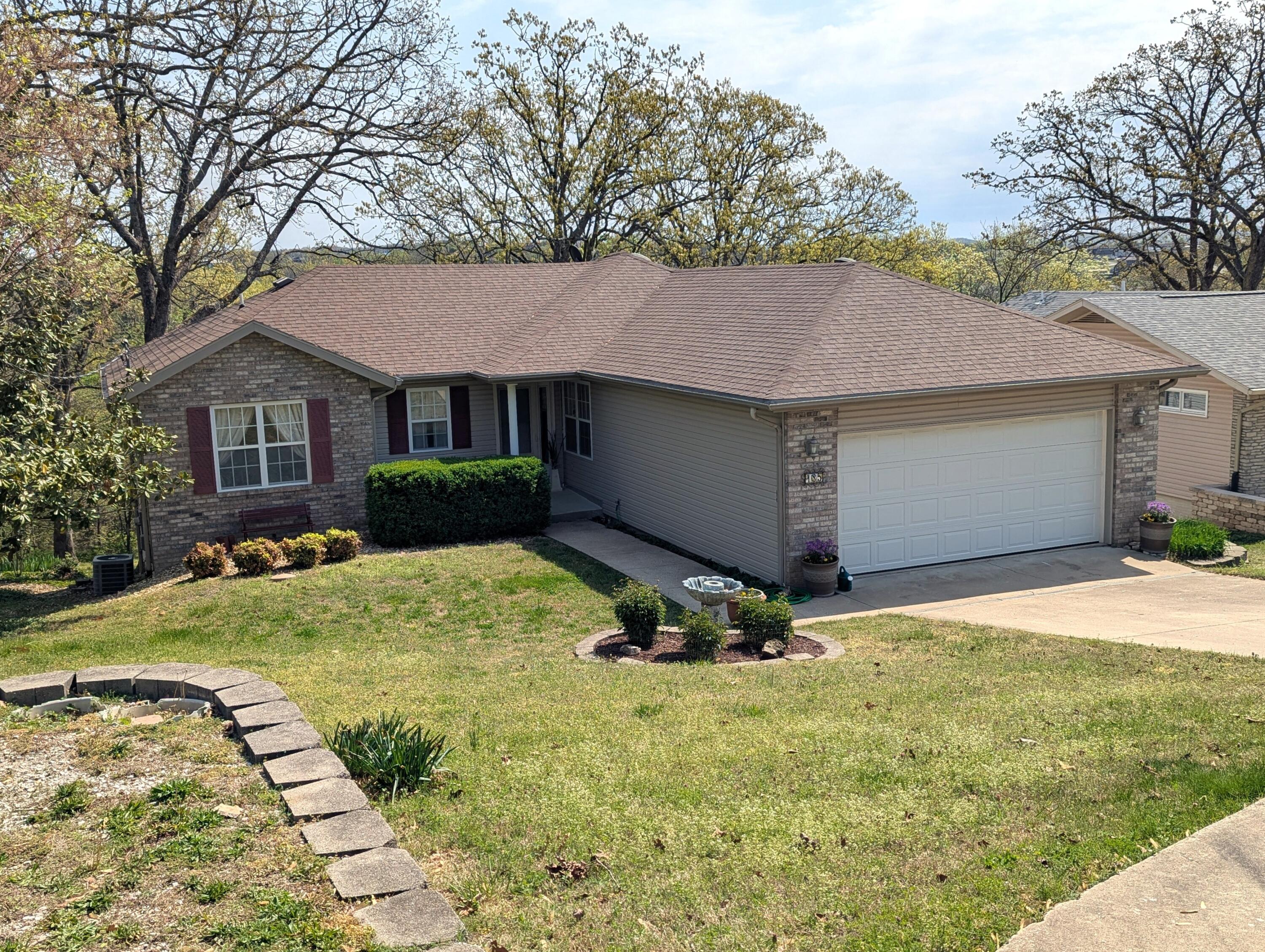 135 Lakeshore Drive Property Photo 1