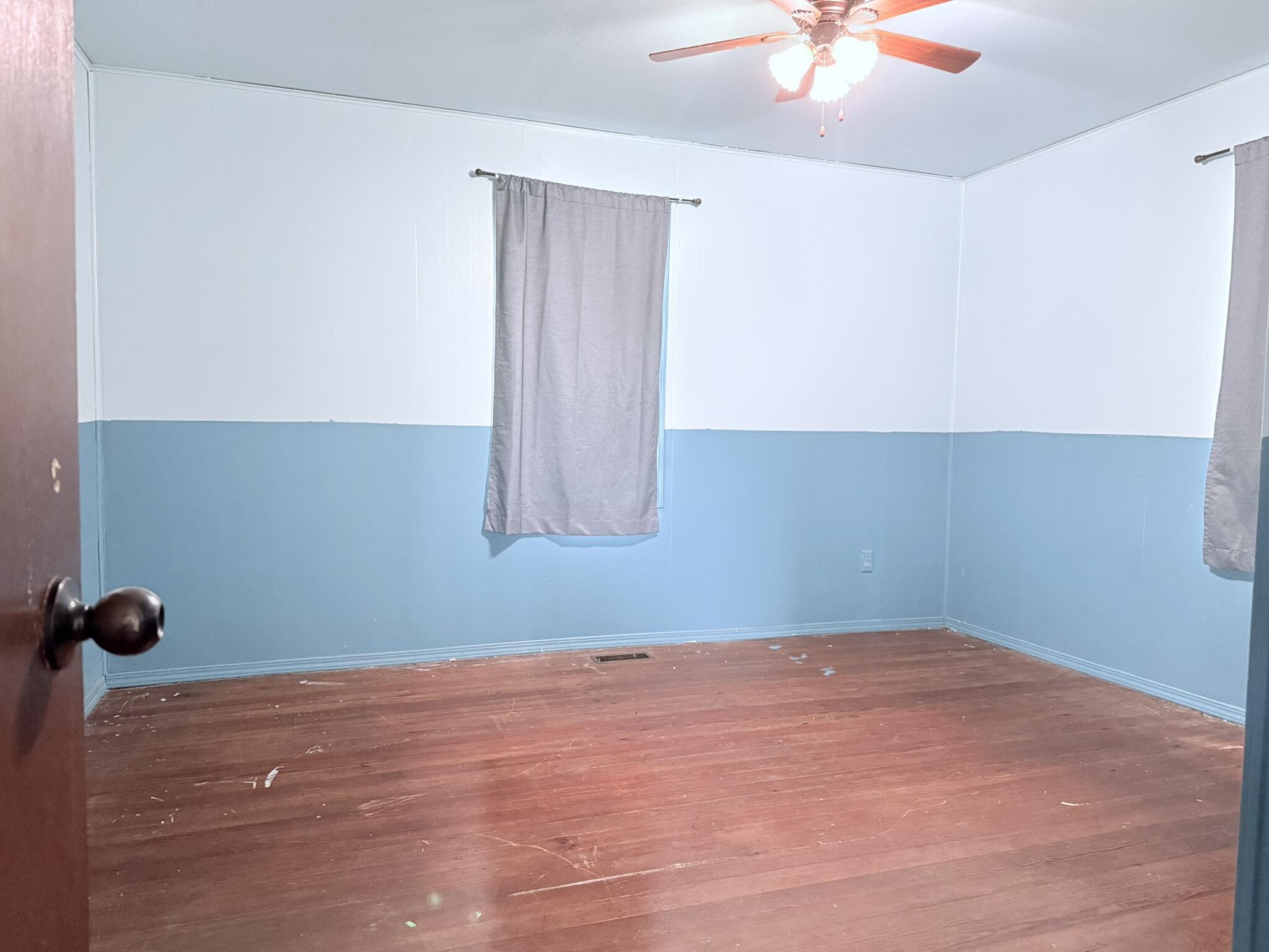 808 8th Street Property Photo 8