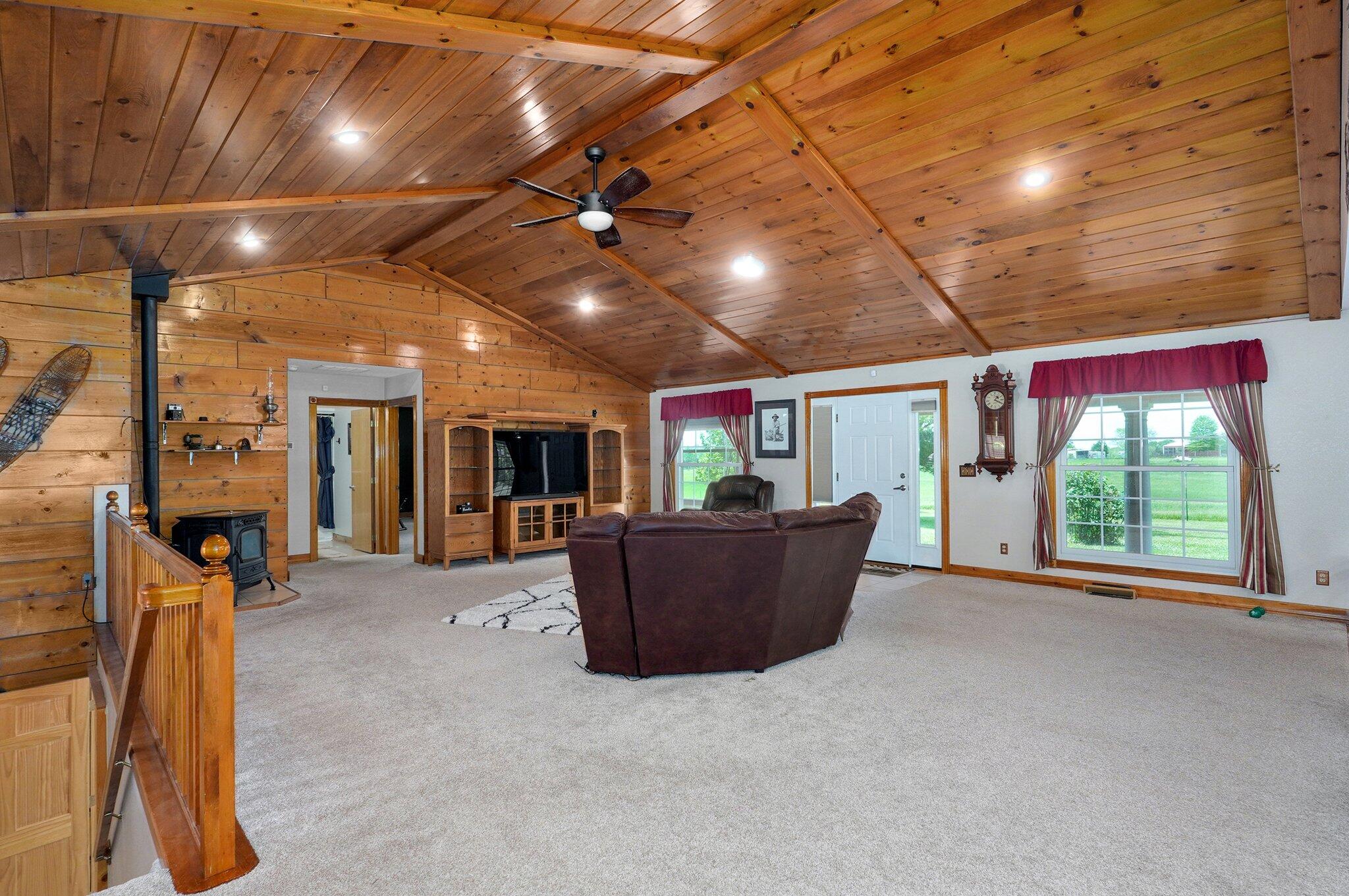 336 Loftis Road Property Photo 30