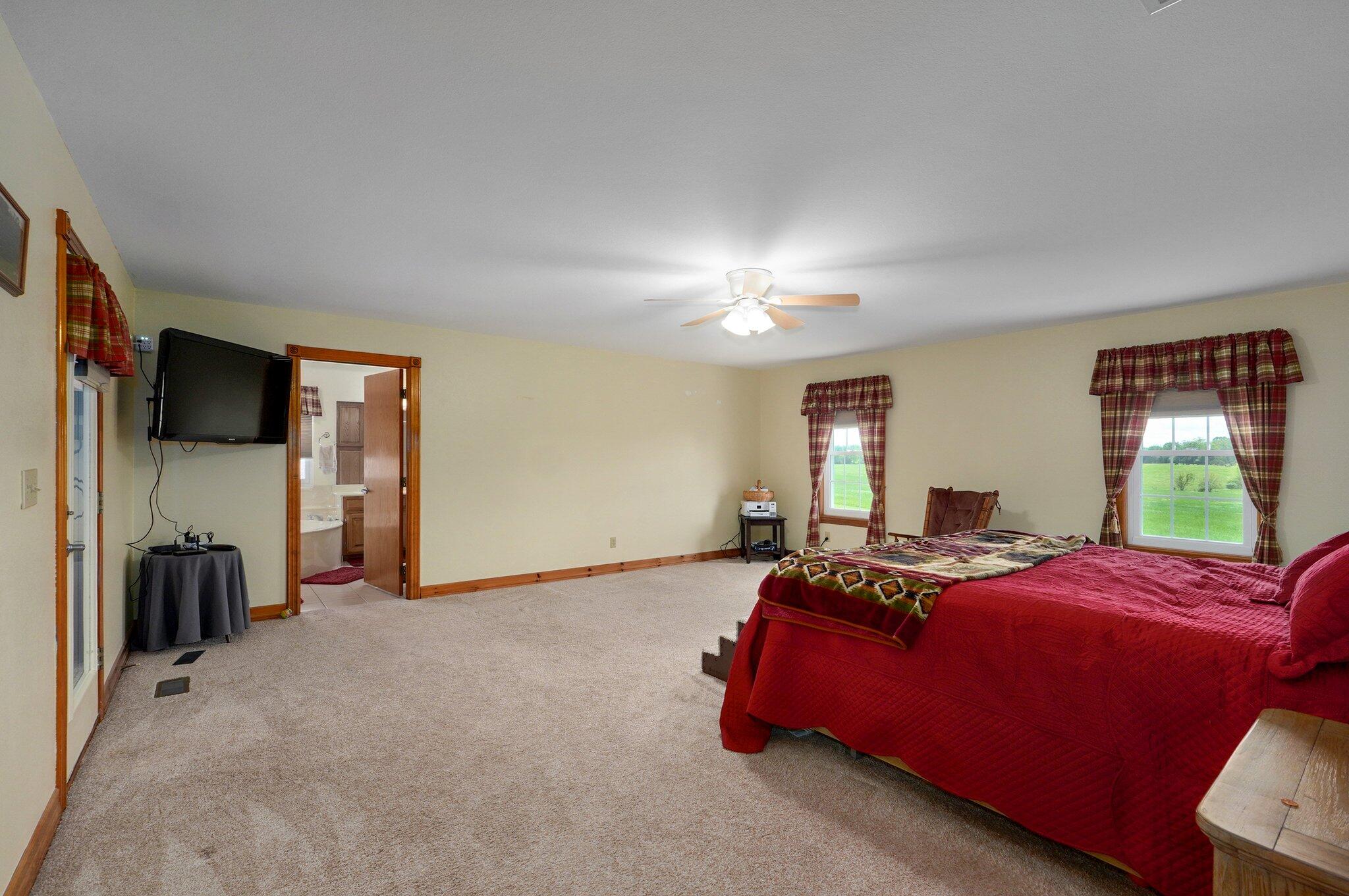 336 Loftis Road Property Photo 43
