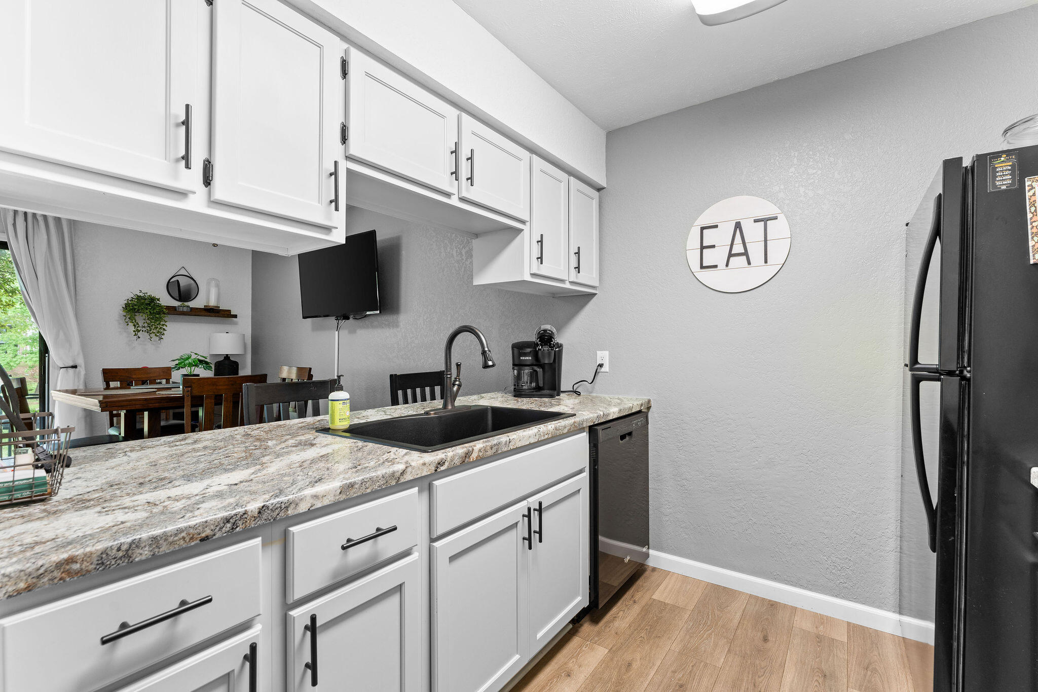 187 Clubhouse Drive Property Photo 4