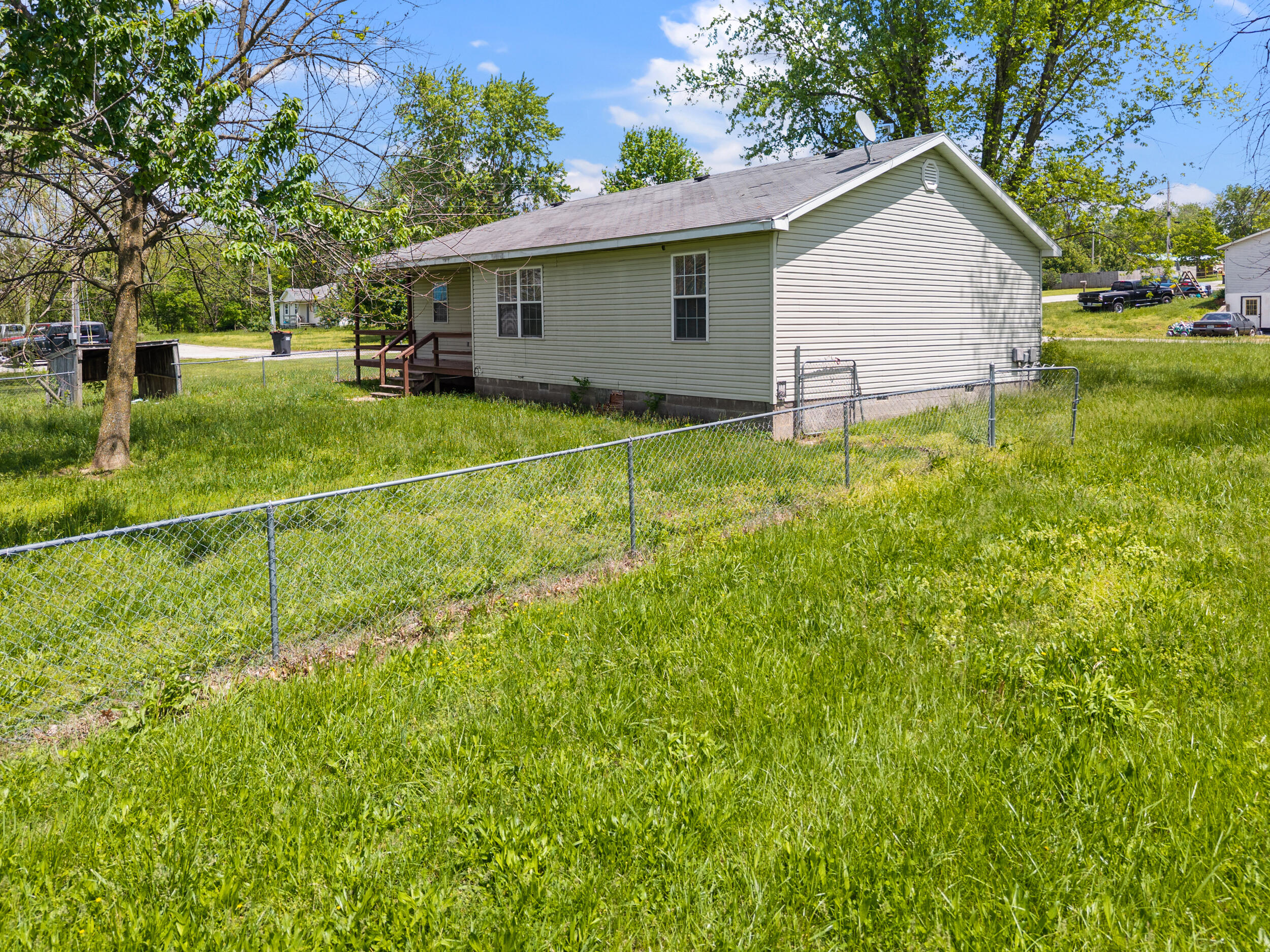 241 Elm Street Property Photo 8