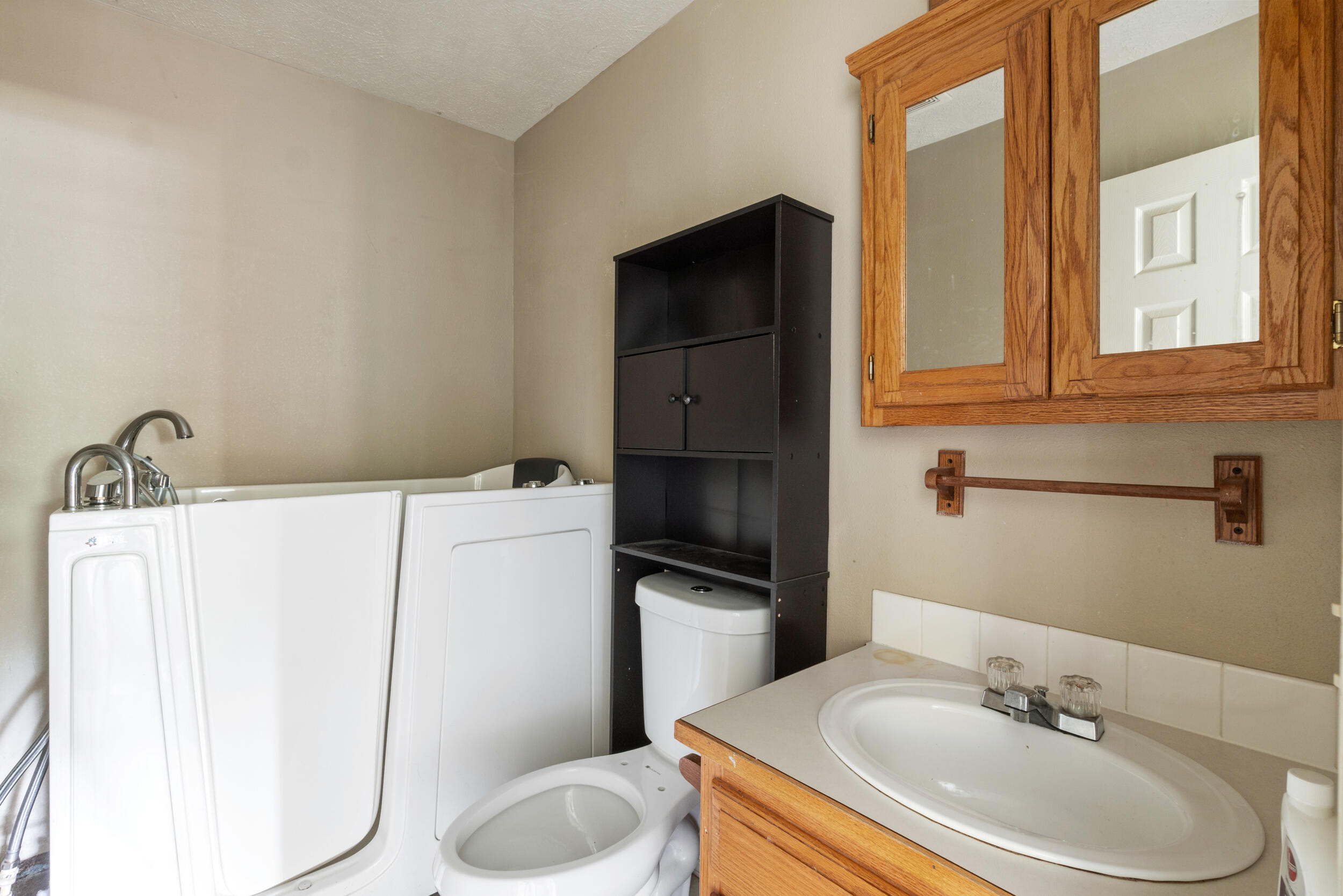 241 Elm Street Property Photo 29