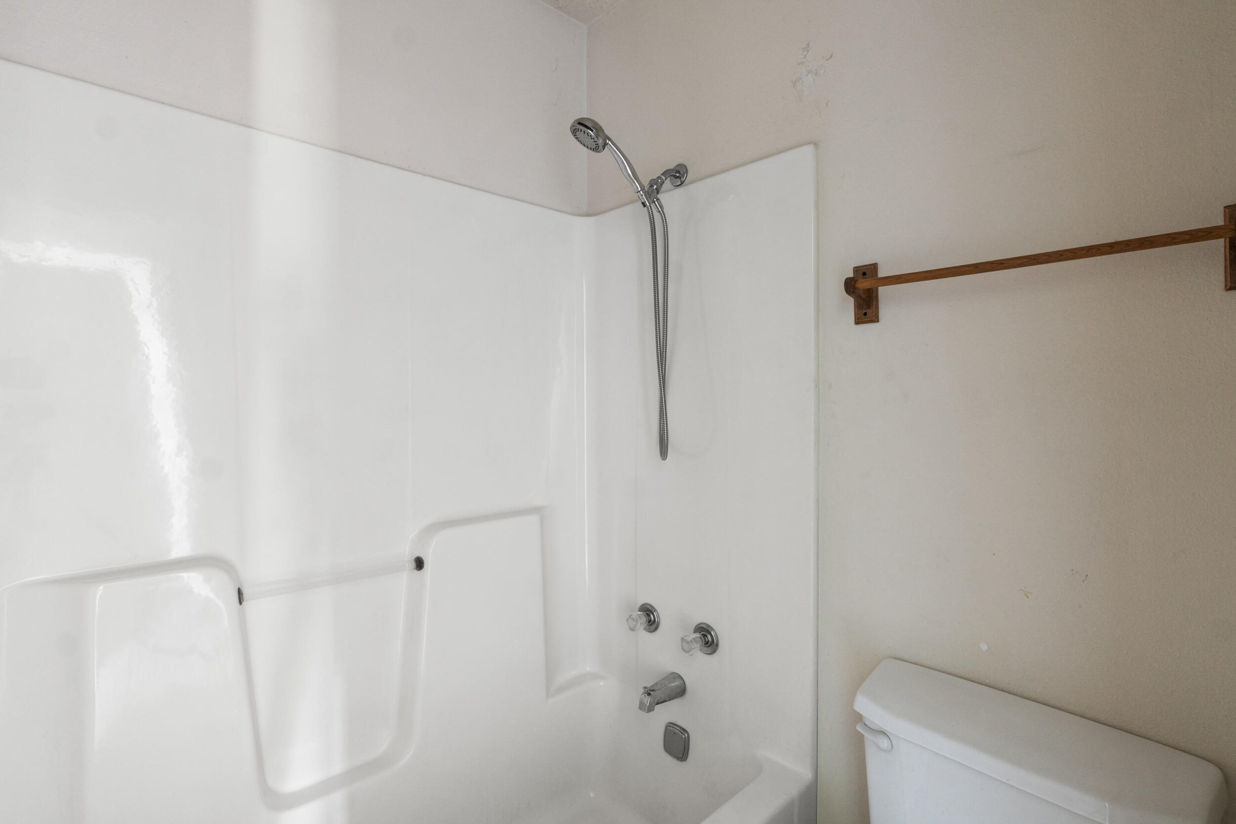 241 Elm Street Property Photo 32