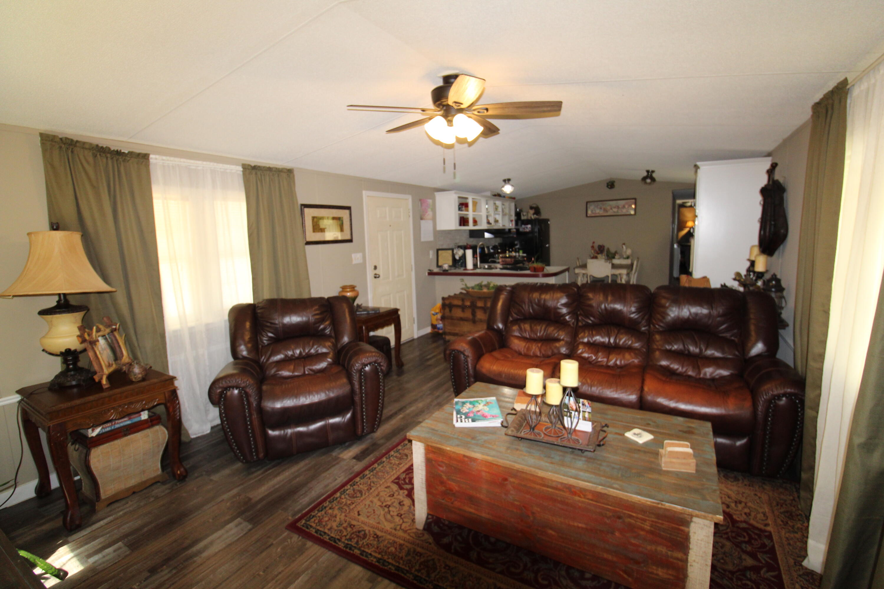 4 Cowboy Trail Property Photo 9