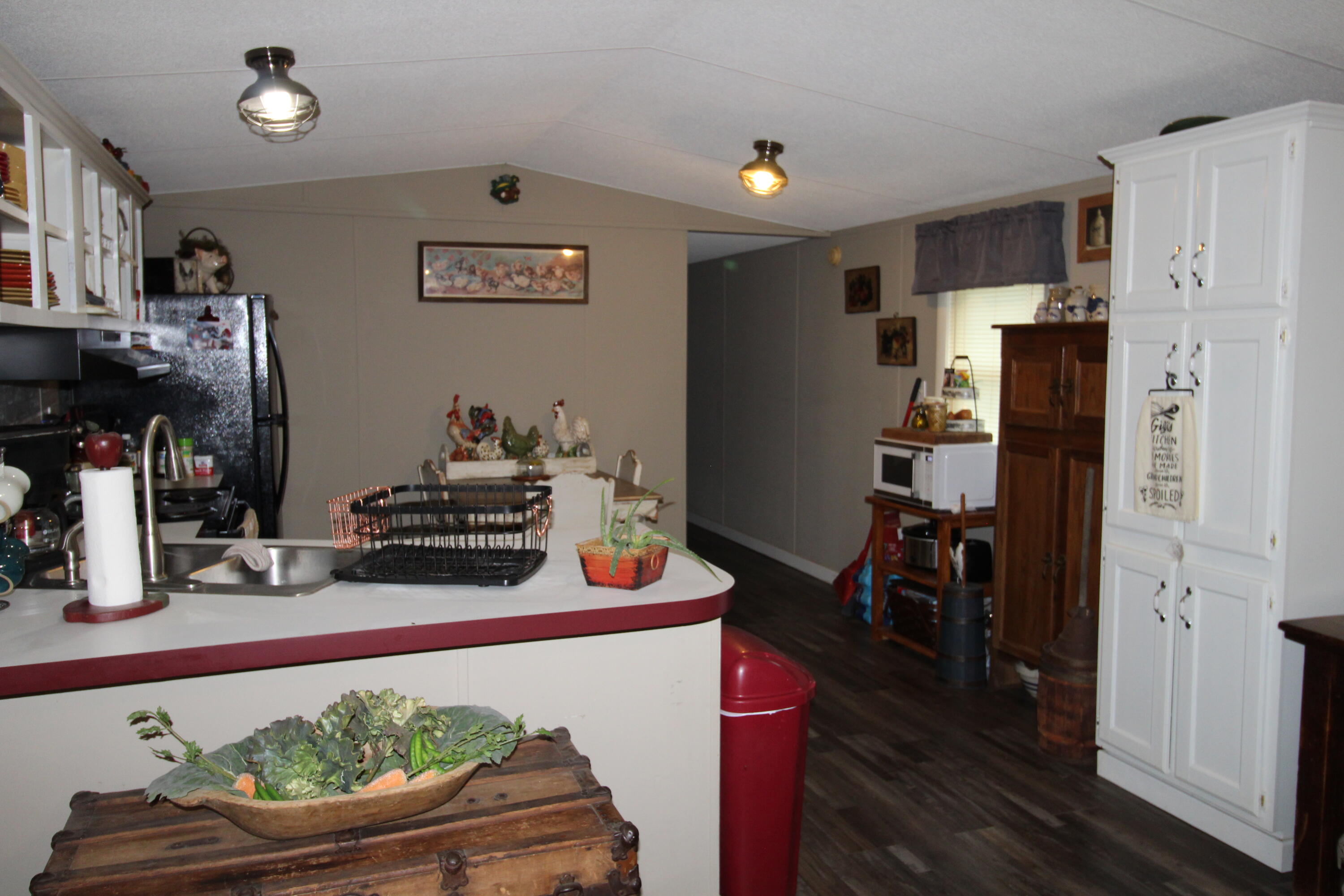 4 Cowboy Trail Property Photo 10