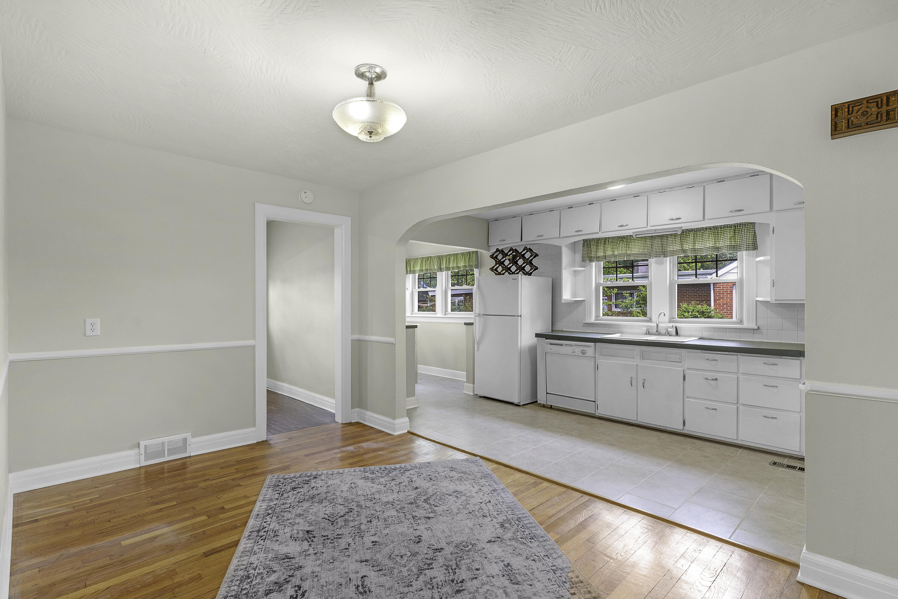 1755 South Kimbrough Avenue Property Photo 14