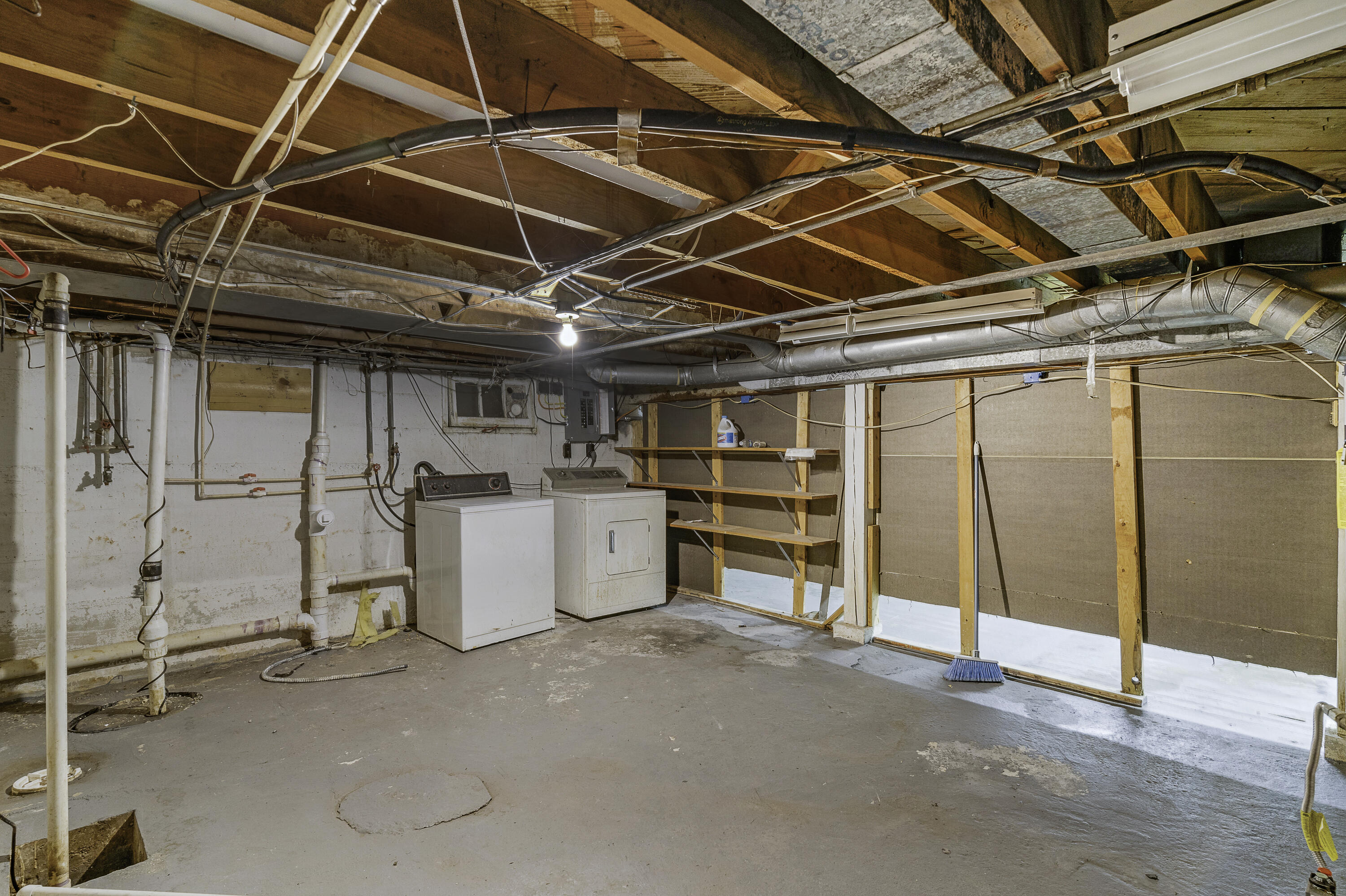 1755 South Kimbrough Avenue Property Photo 32