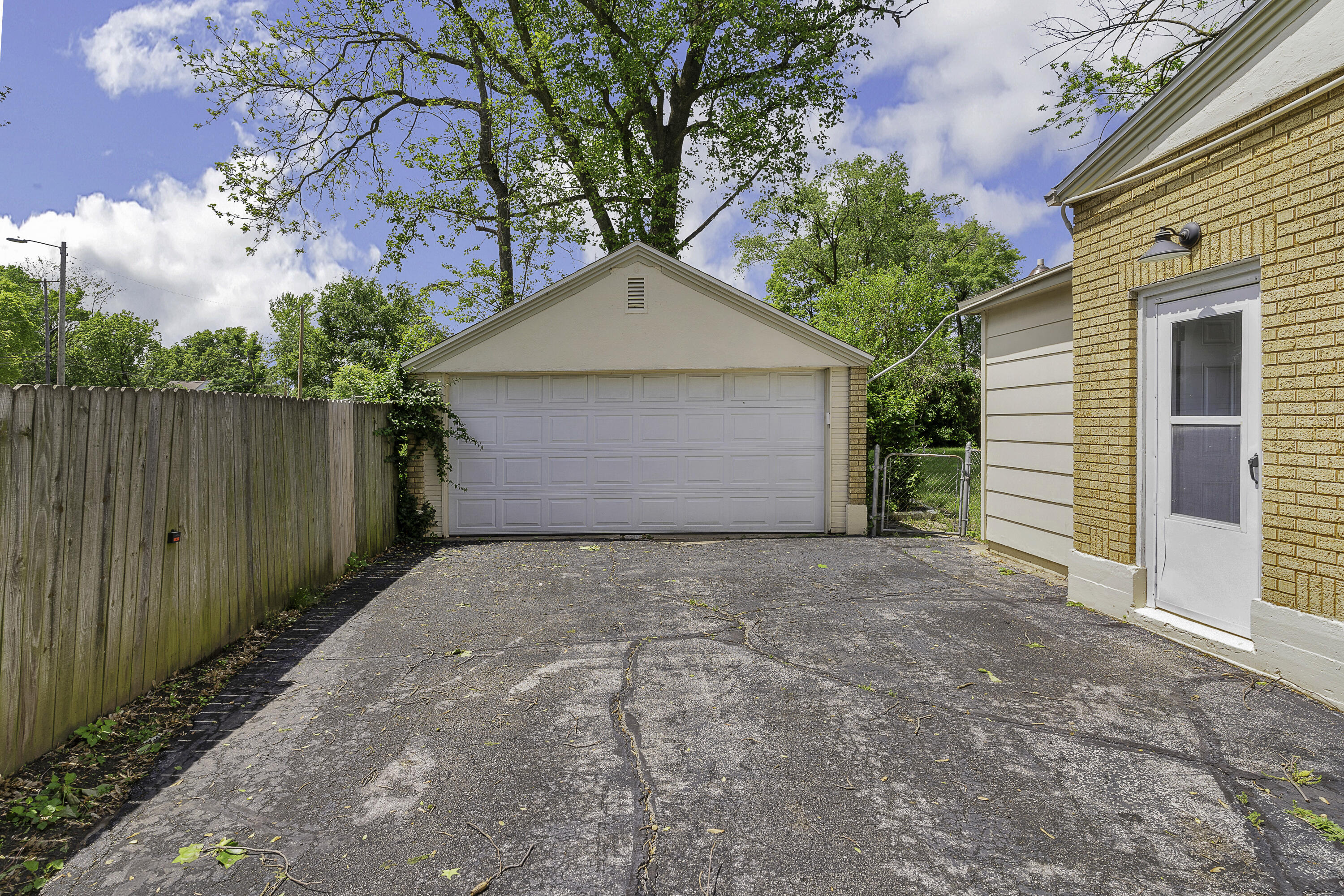 1755 South Kimbrough Avenue Property Photo 35