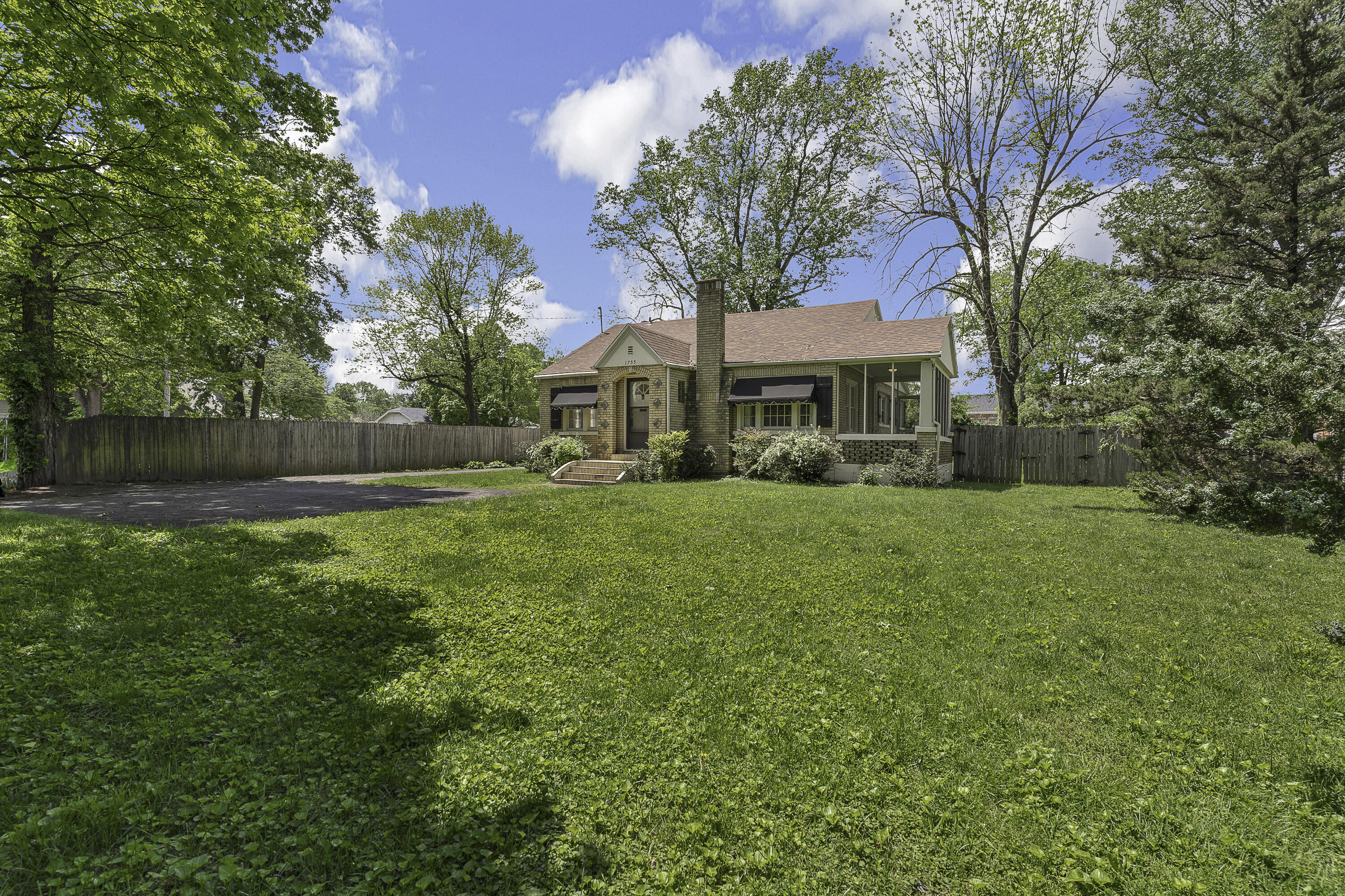 1755 South Kimbrough Avenue Property Photo 37