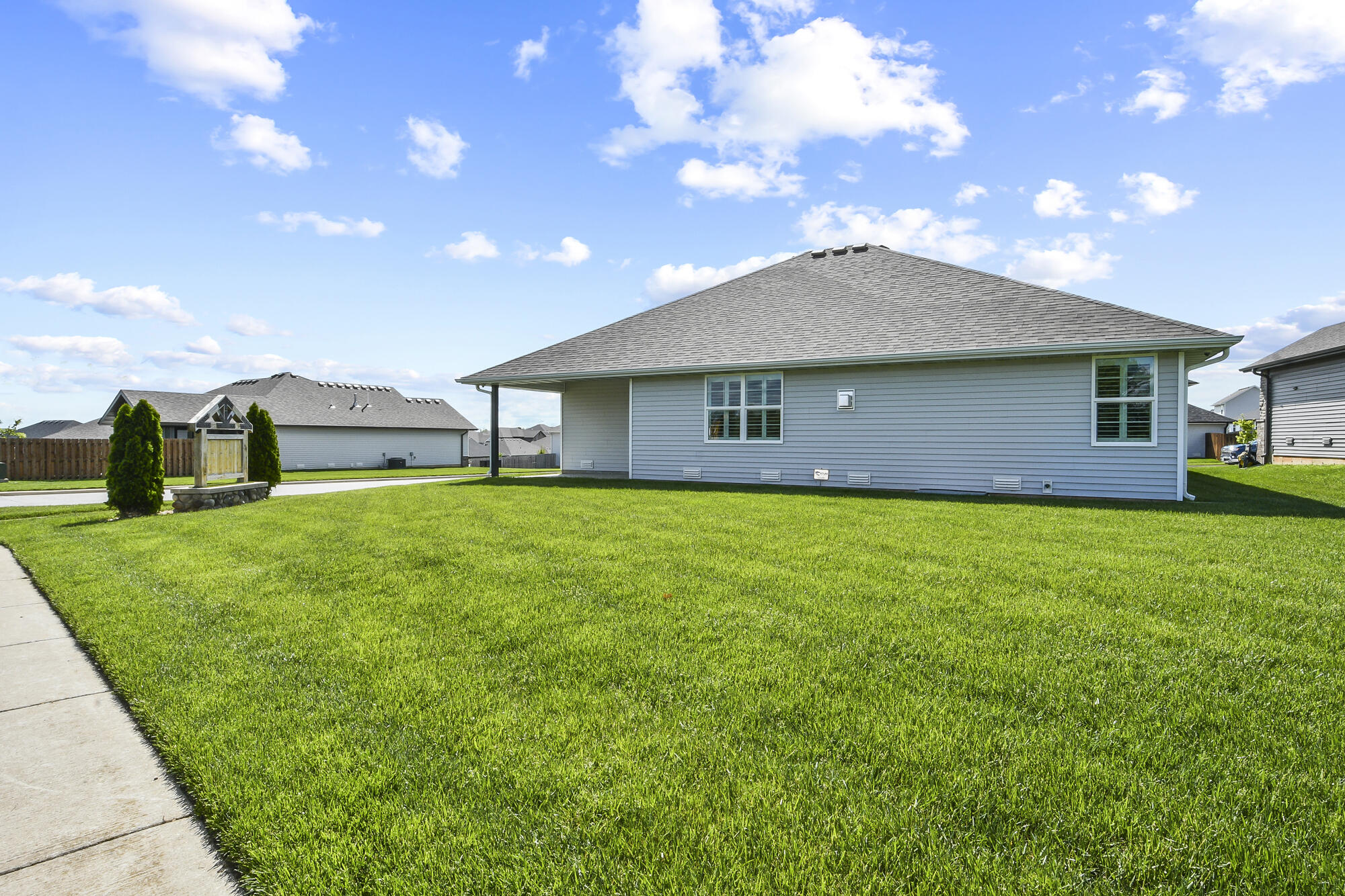 807 South Parkside Circle Property Photo 47