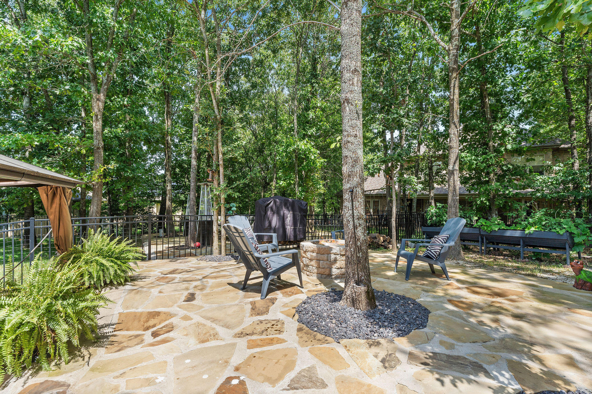 190 Windy Ridge Drive Property Photo 37