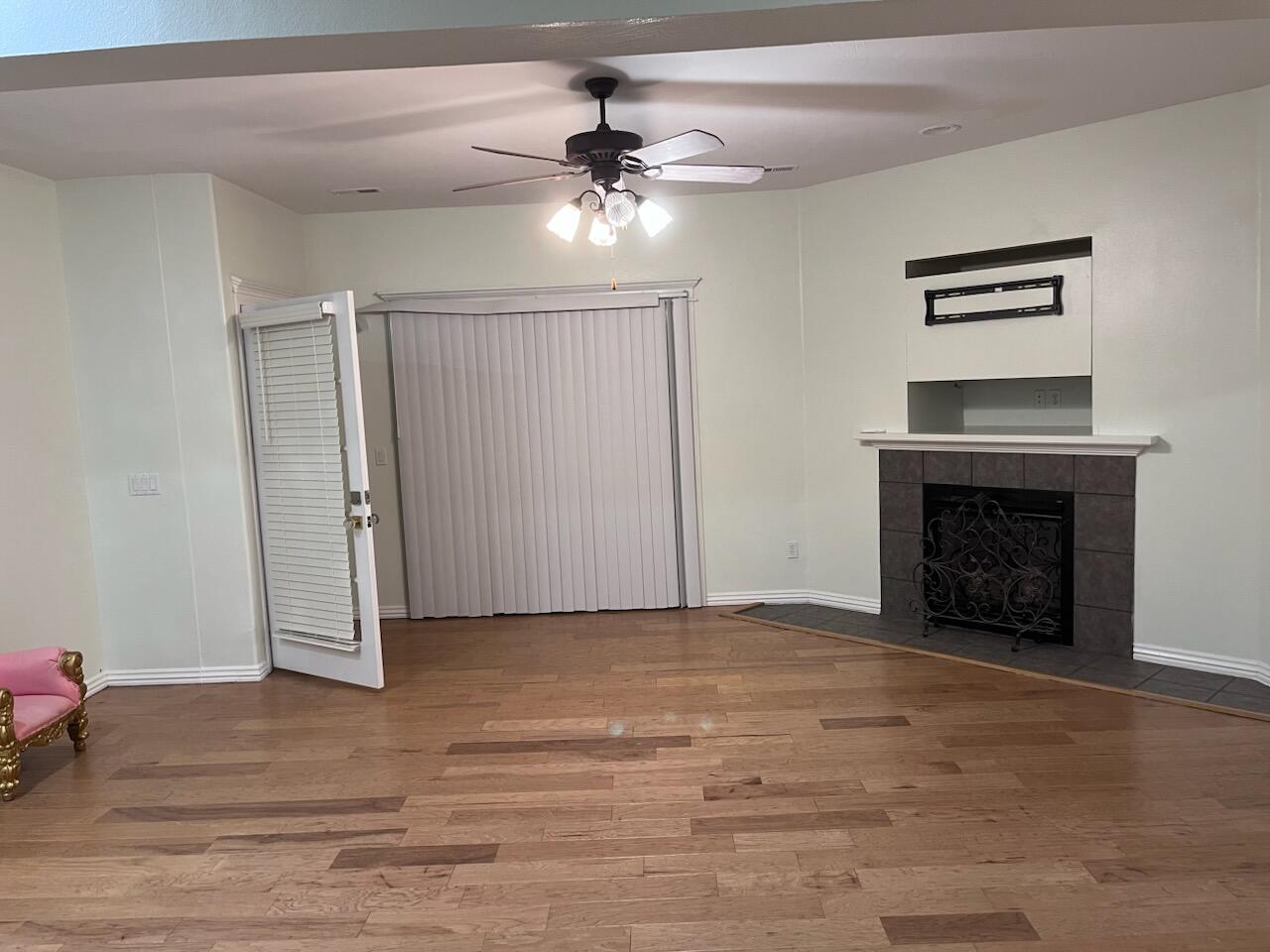 2410 West Saratoga Property Photo 31