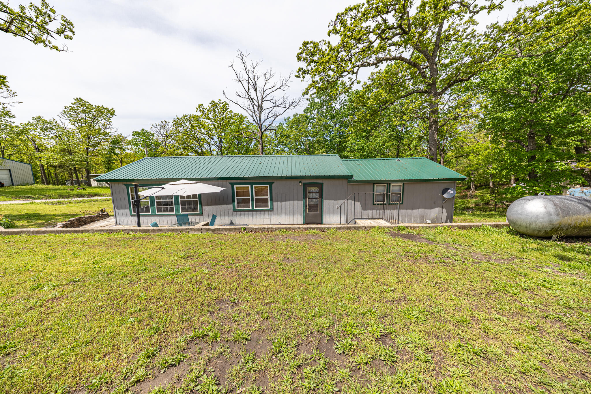 22371 Walnut St. Property Photo 5