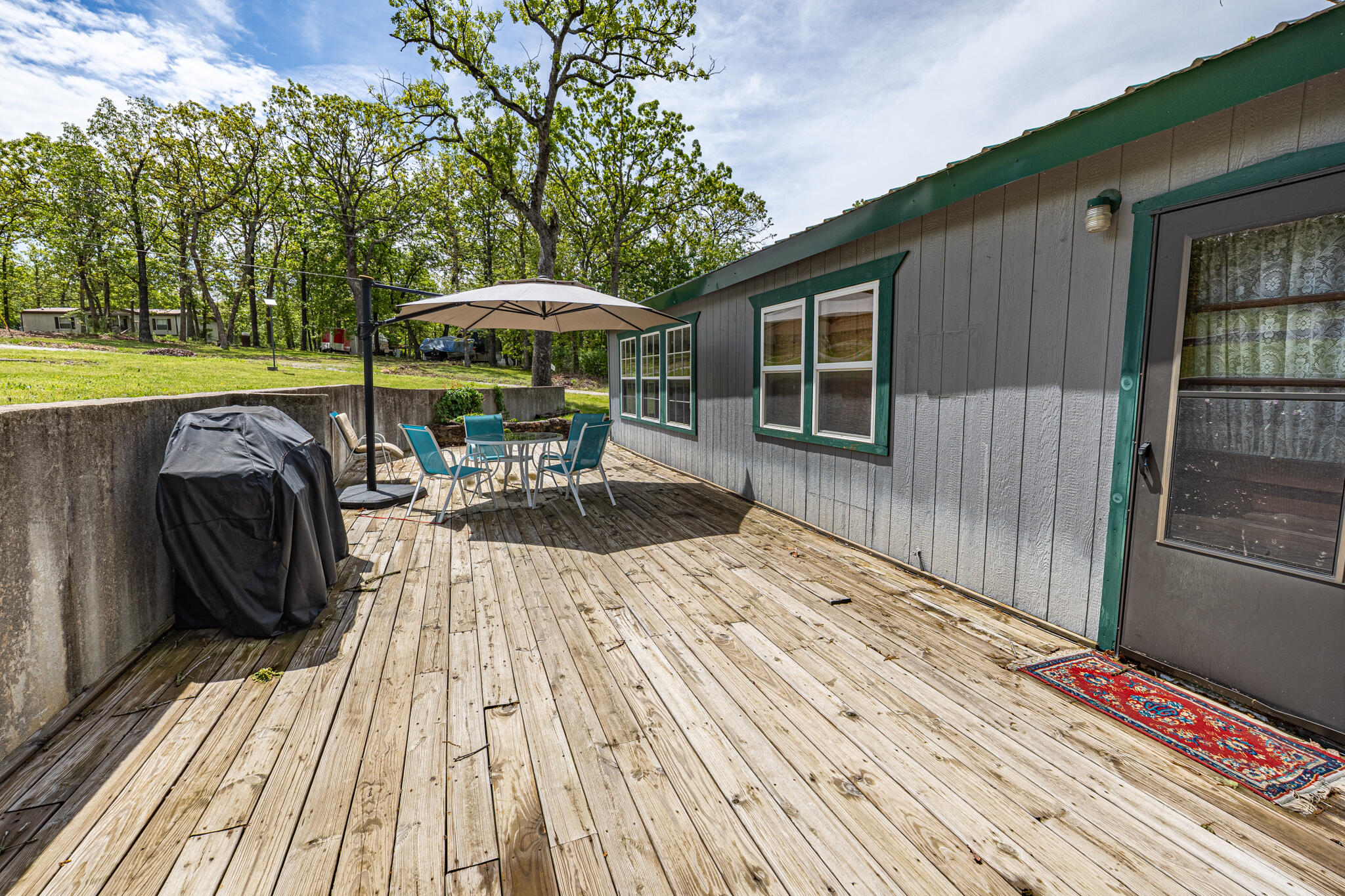 22371 Walnut St. Property Photo 7
