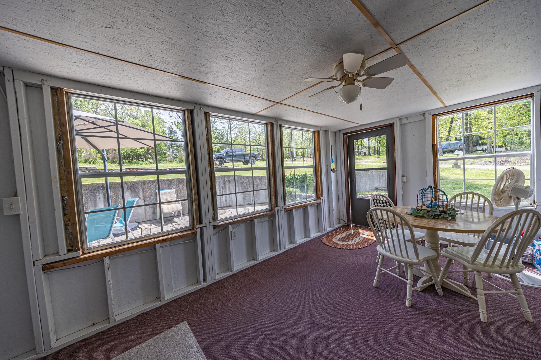 22371 Walnut St. Property Photo 12