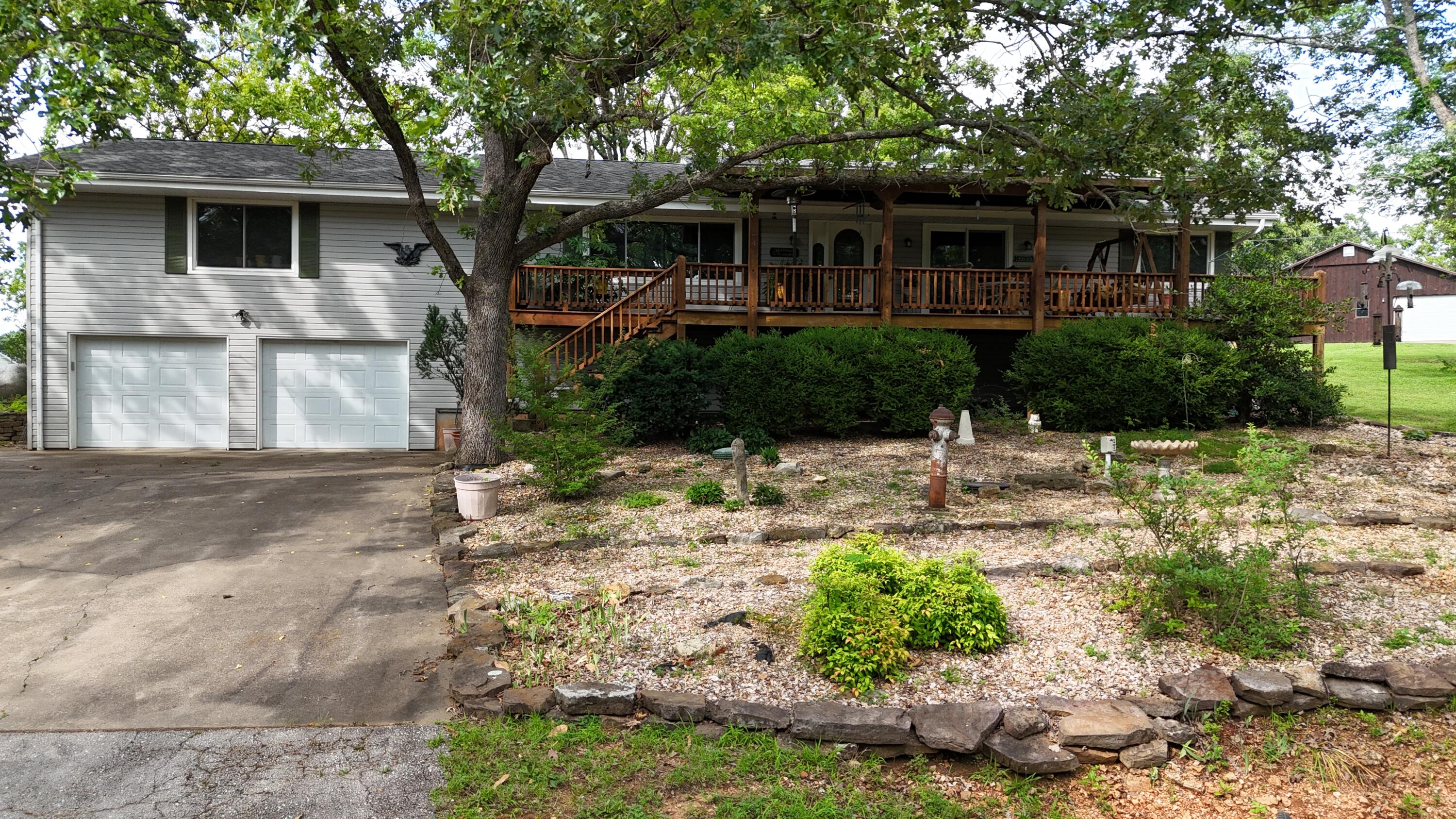 26742 Royal Point Drive Property Photo 2