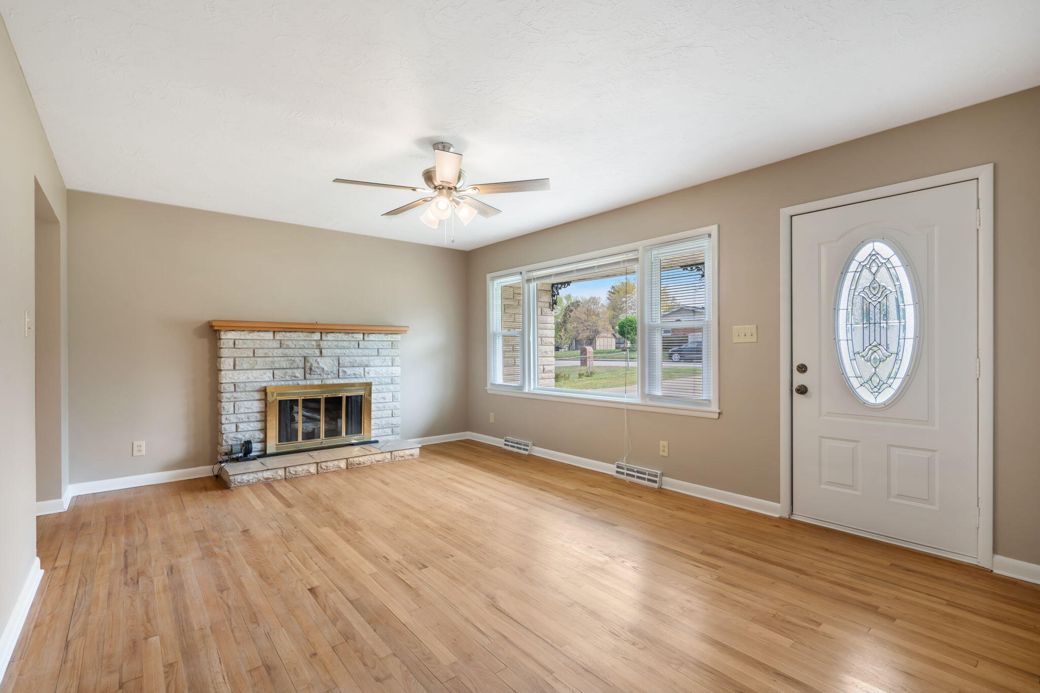 4039 West Dover Street Property Photo 6