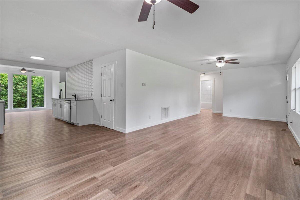 426 South Thayer Avenue Property Photo 3