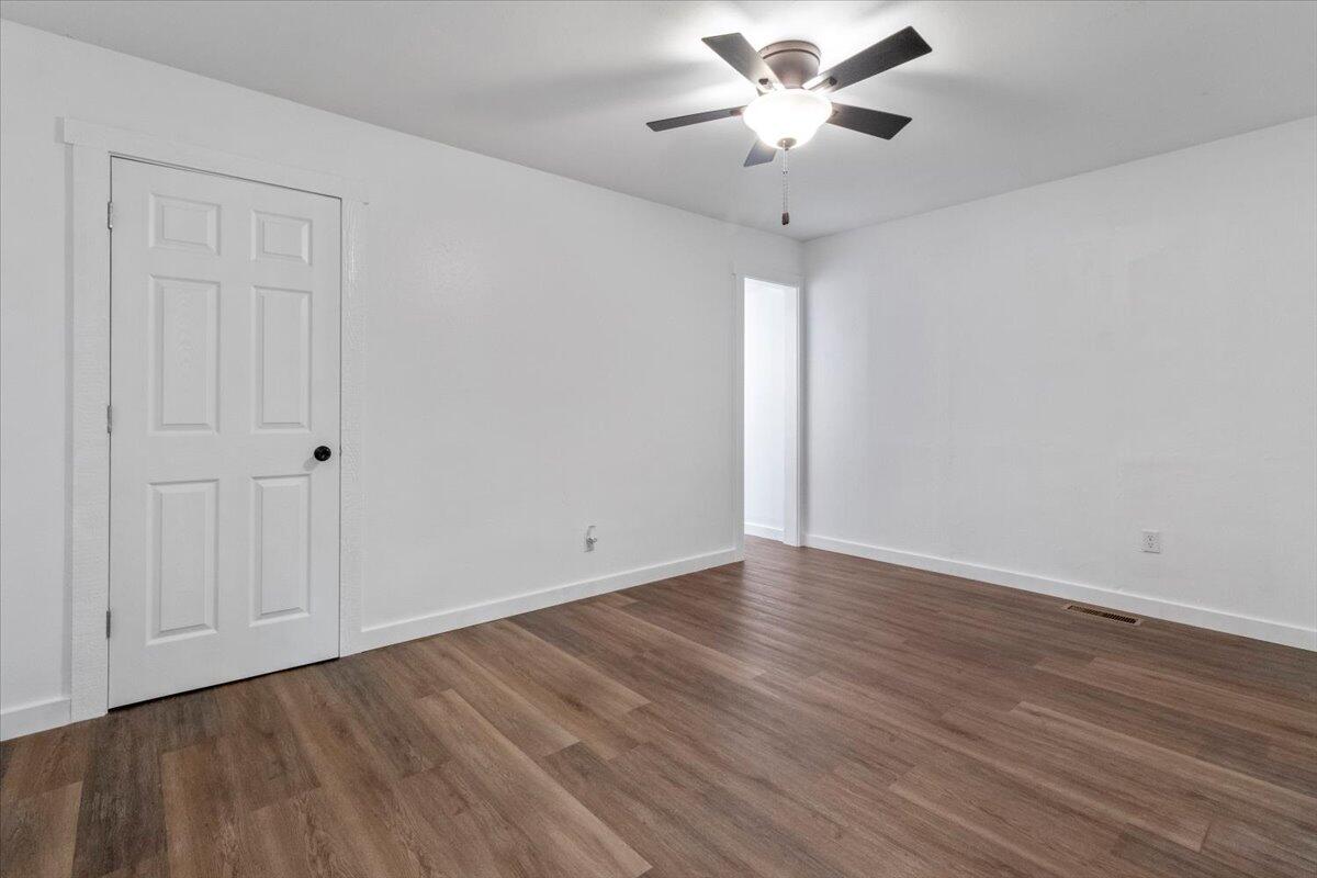 426 South Thayer Avenue Property Photo 18