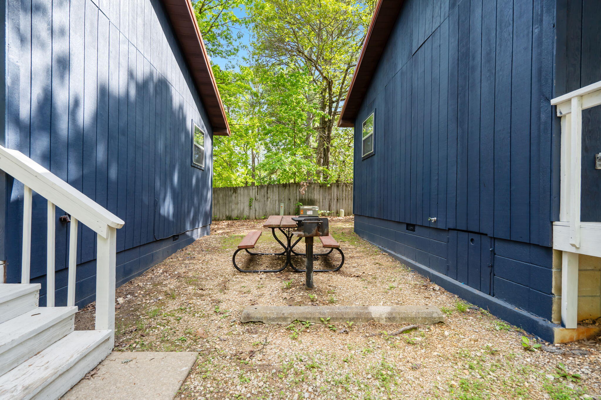 5424 State Highway 265 Property Photo 16