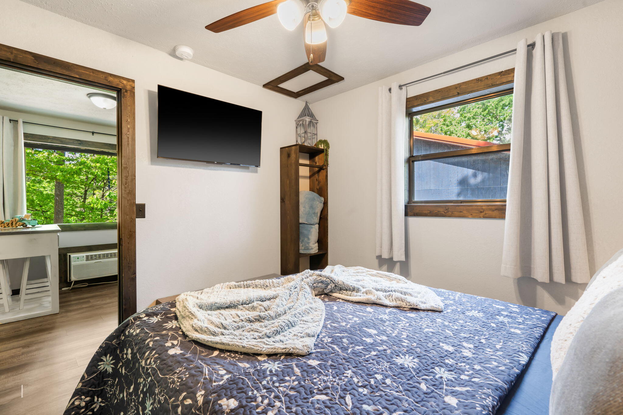 5426 State Highway 265 Property Photo 16